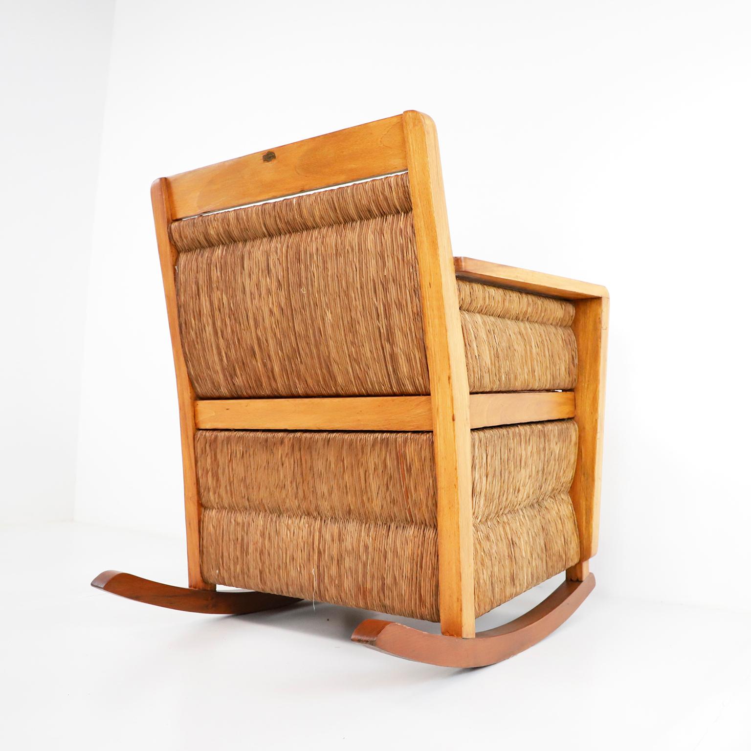 Wood Pair of Mexican Mid-Century Modern Woven Rockingchairs For Sale