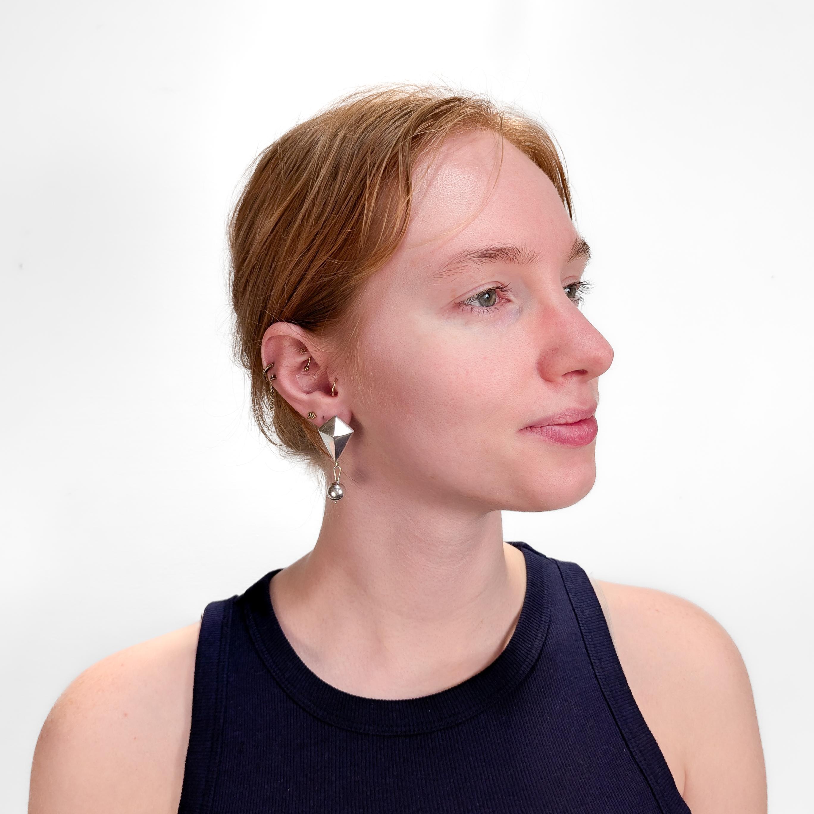 Moderno Pair of Mexican Mid-Century William Spratling Sterling Silver Drop Earrings in vendita