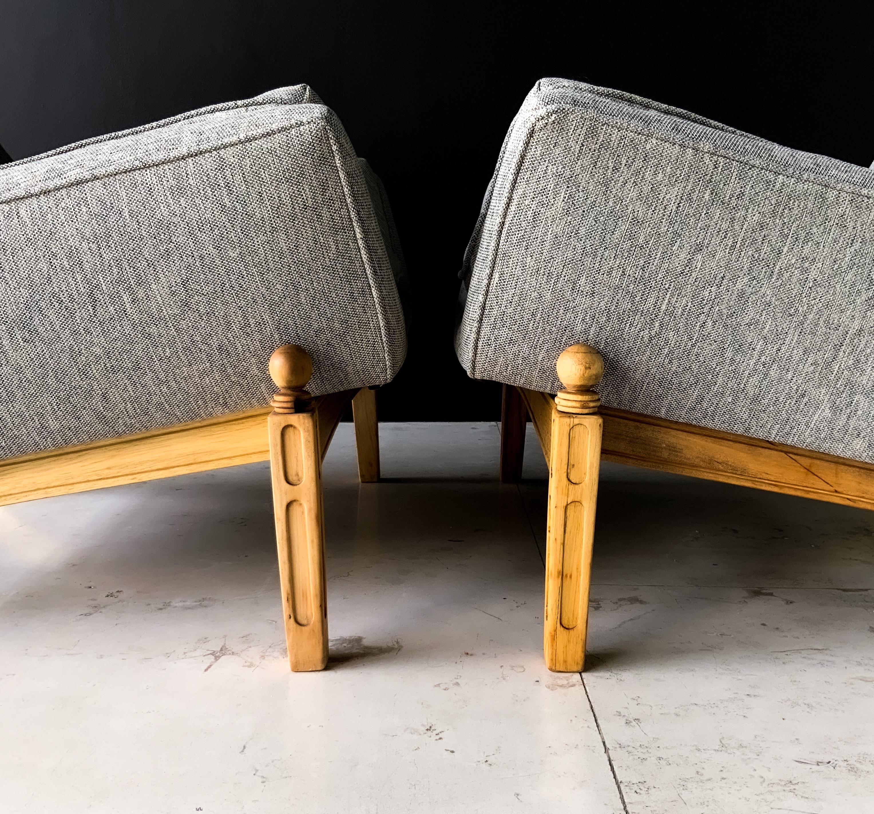 Pair of Mexican Armchairs by Robert & Mito block  For Sale 4