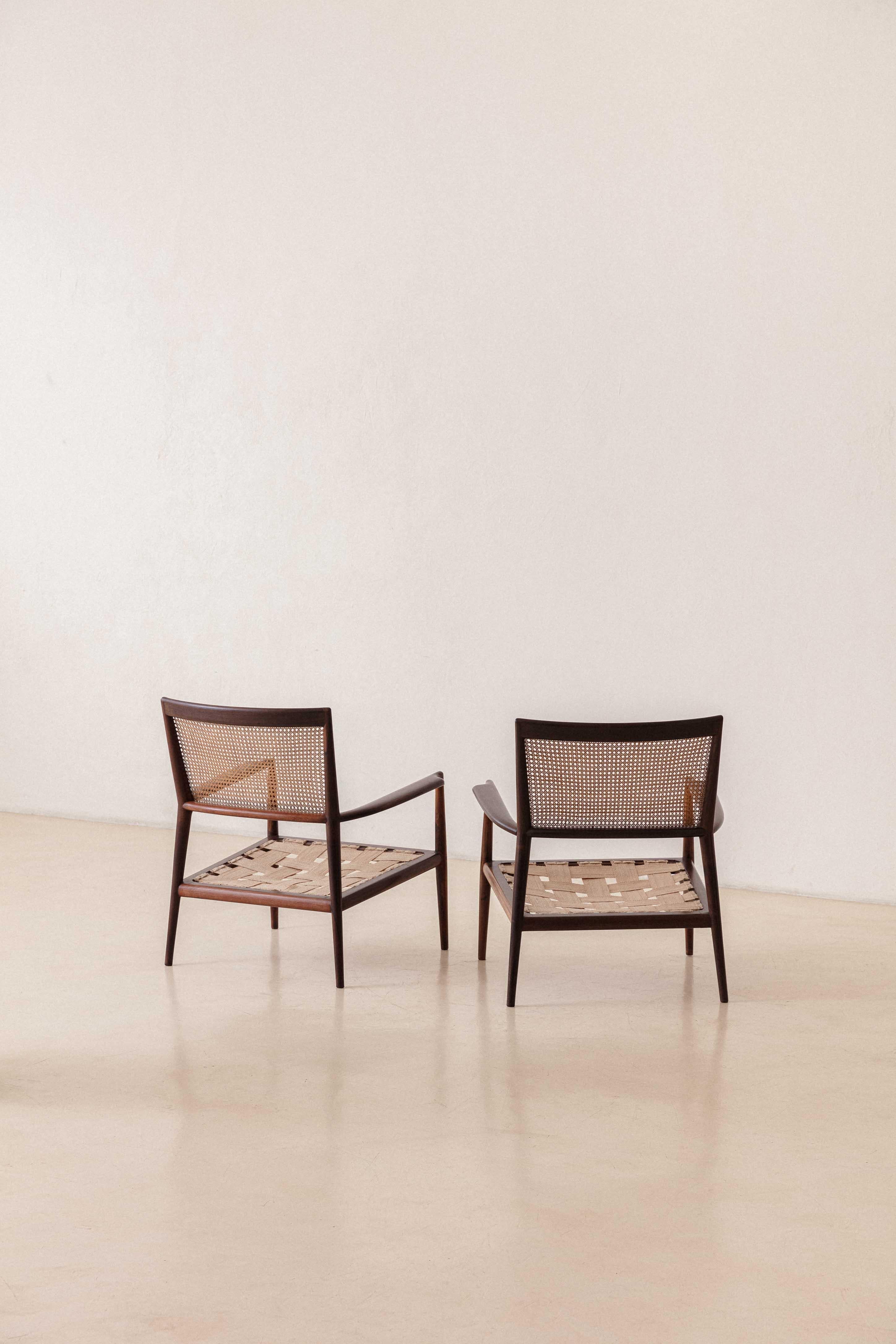 Paire de fauteuils MF5 de la société brésilienne Branco & Preto, milieu du siècle, 1953 en vente 8