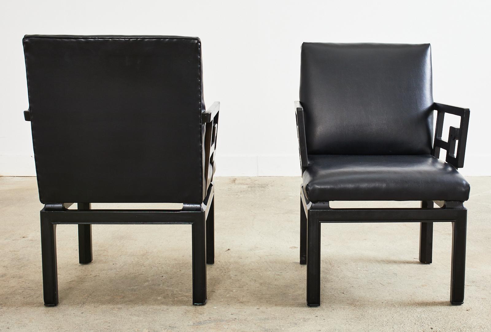 Paire de fauteuils de la collection Far East de Michael Taylor en vente 1