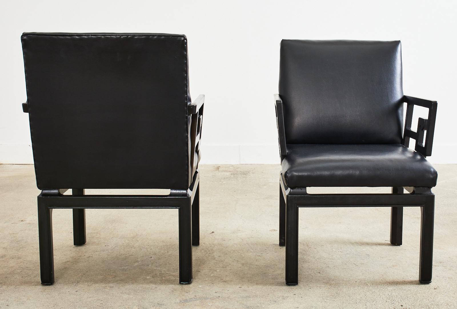 Coppia di poltrone a chiave greca della collezione Far East di Michael Taylor in vendita 1