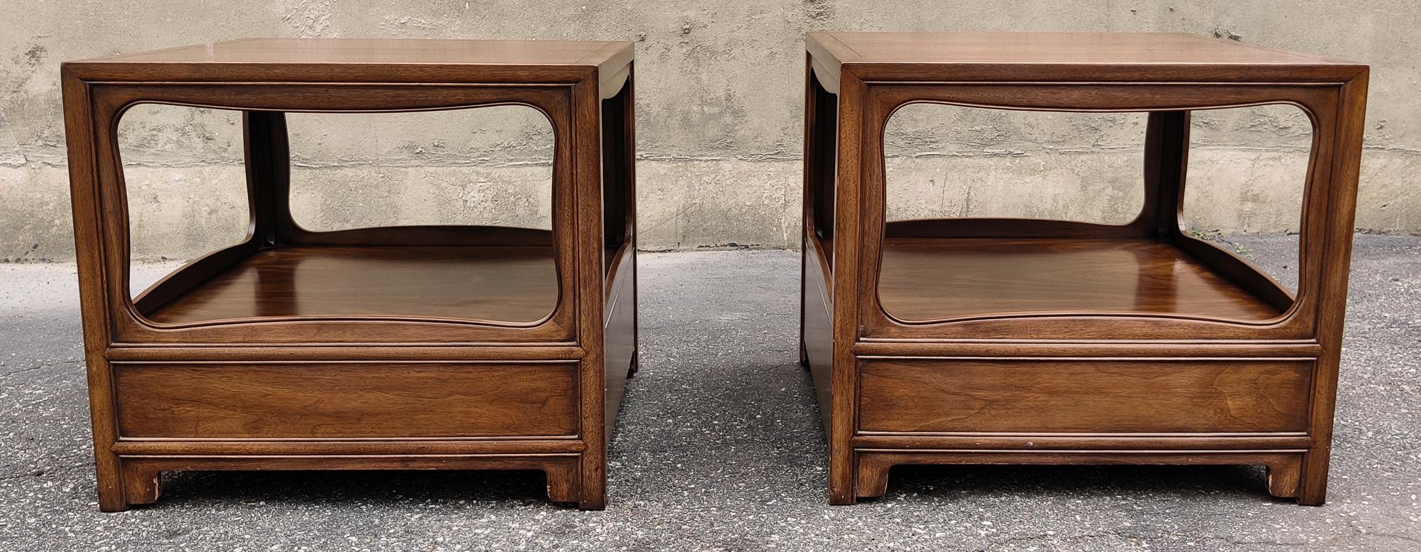 Mid-Century Modern Pair of Michael Taylor for Baker Large Nightstands or End Tables in Mahogany For Sale