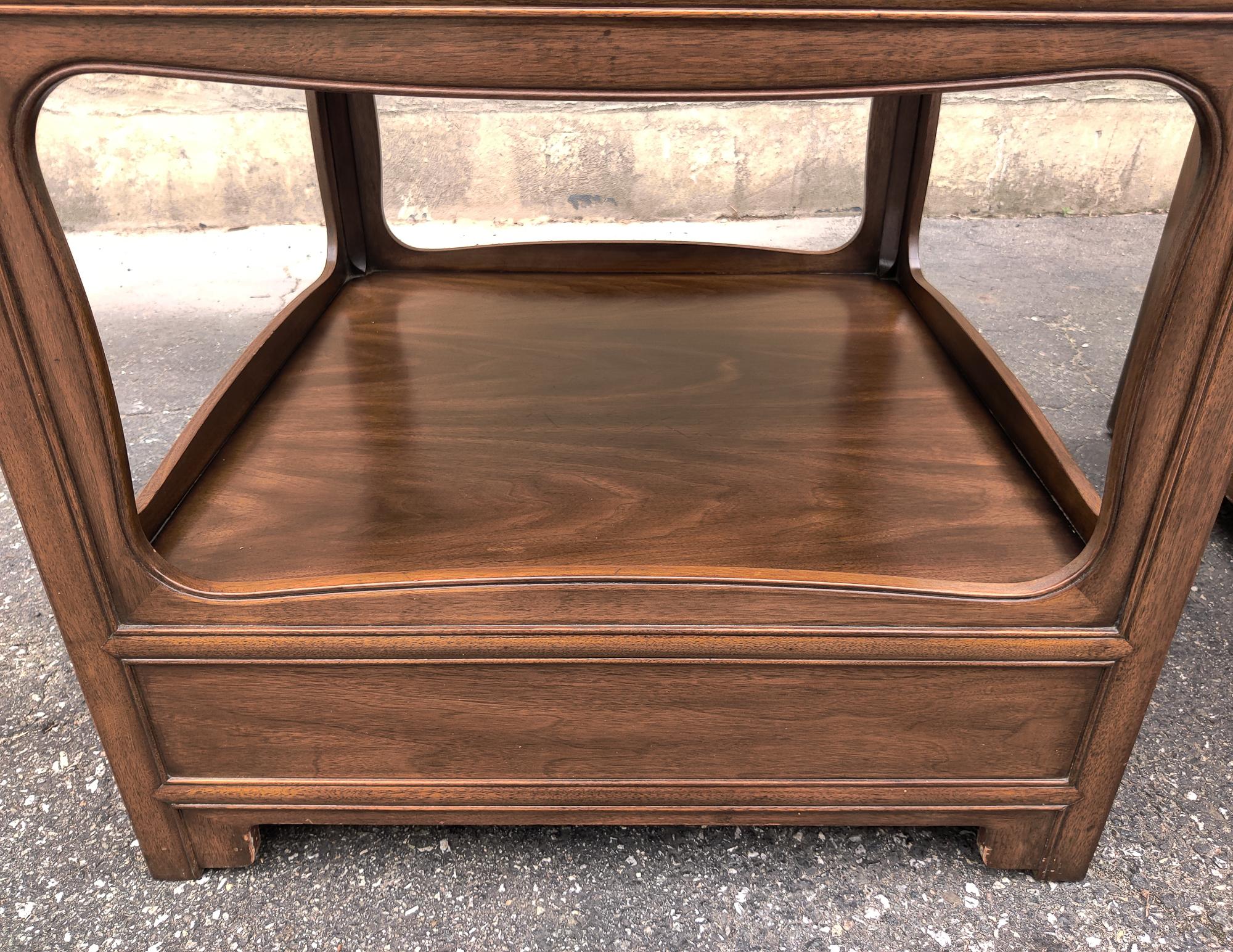 American Pair of Michael Taylor for Baker Large Nightstands or End Tables in Mahogany For Sale