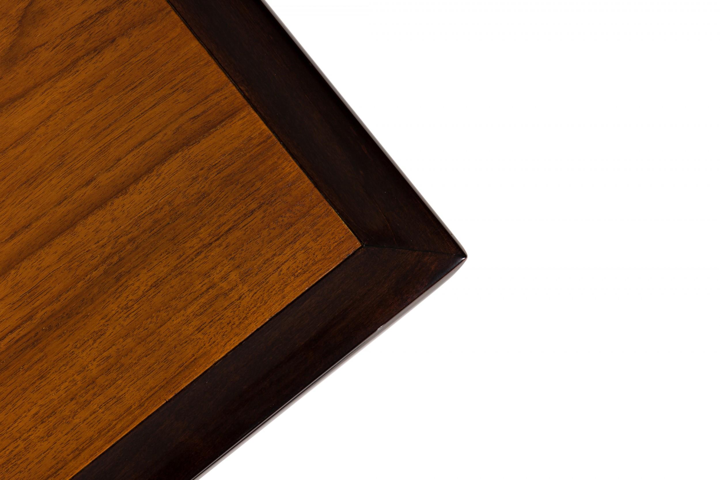 Ein Paar quadratische Beistelltische aus Holz von Michael Taylor für Baker New World im Angebot 2