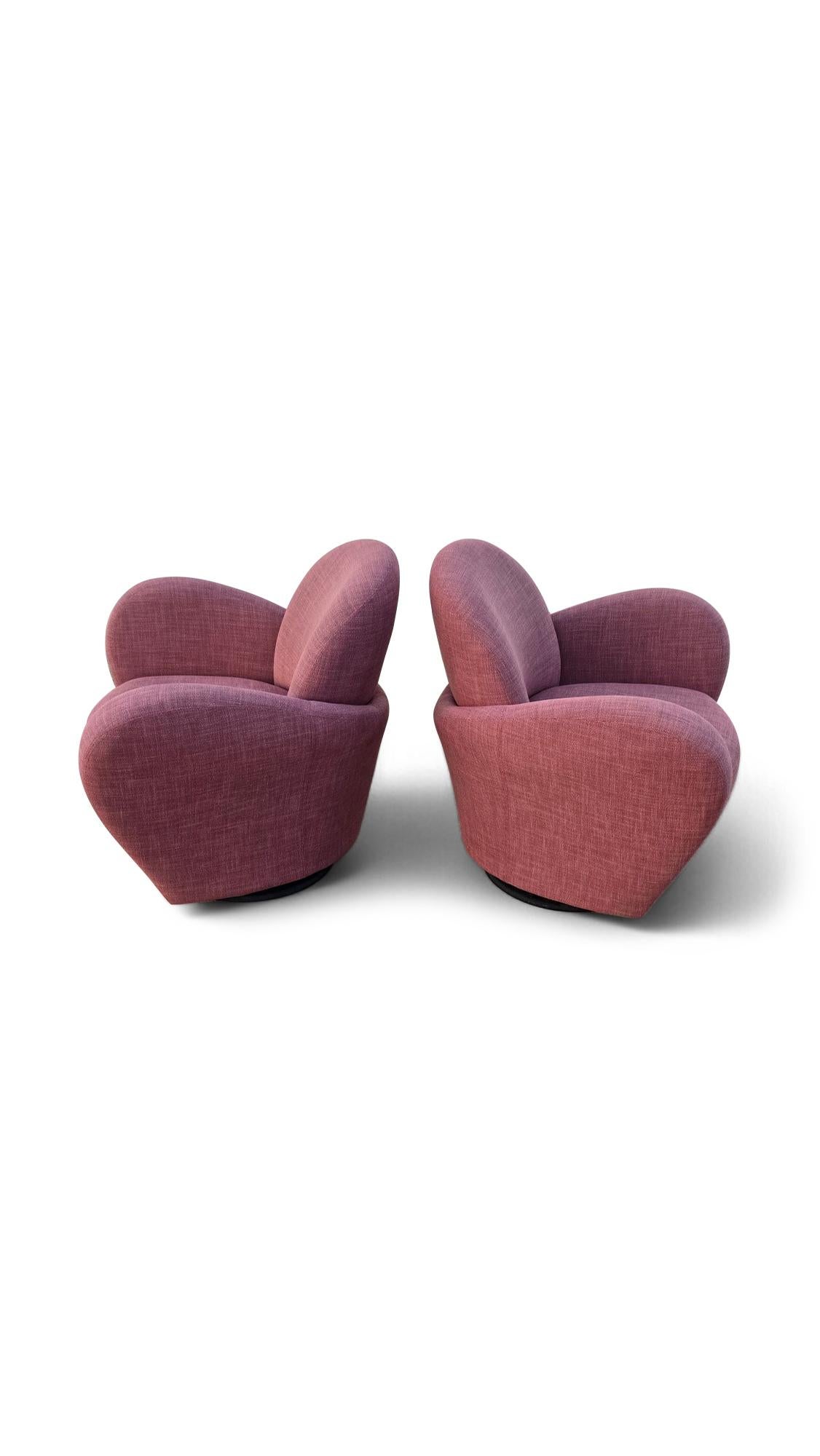 Paire de chaises longues pivotantes Michael Wolk for Directional en vente 5
