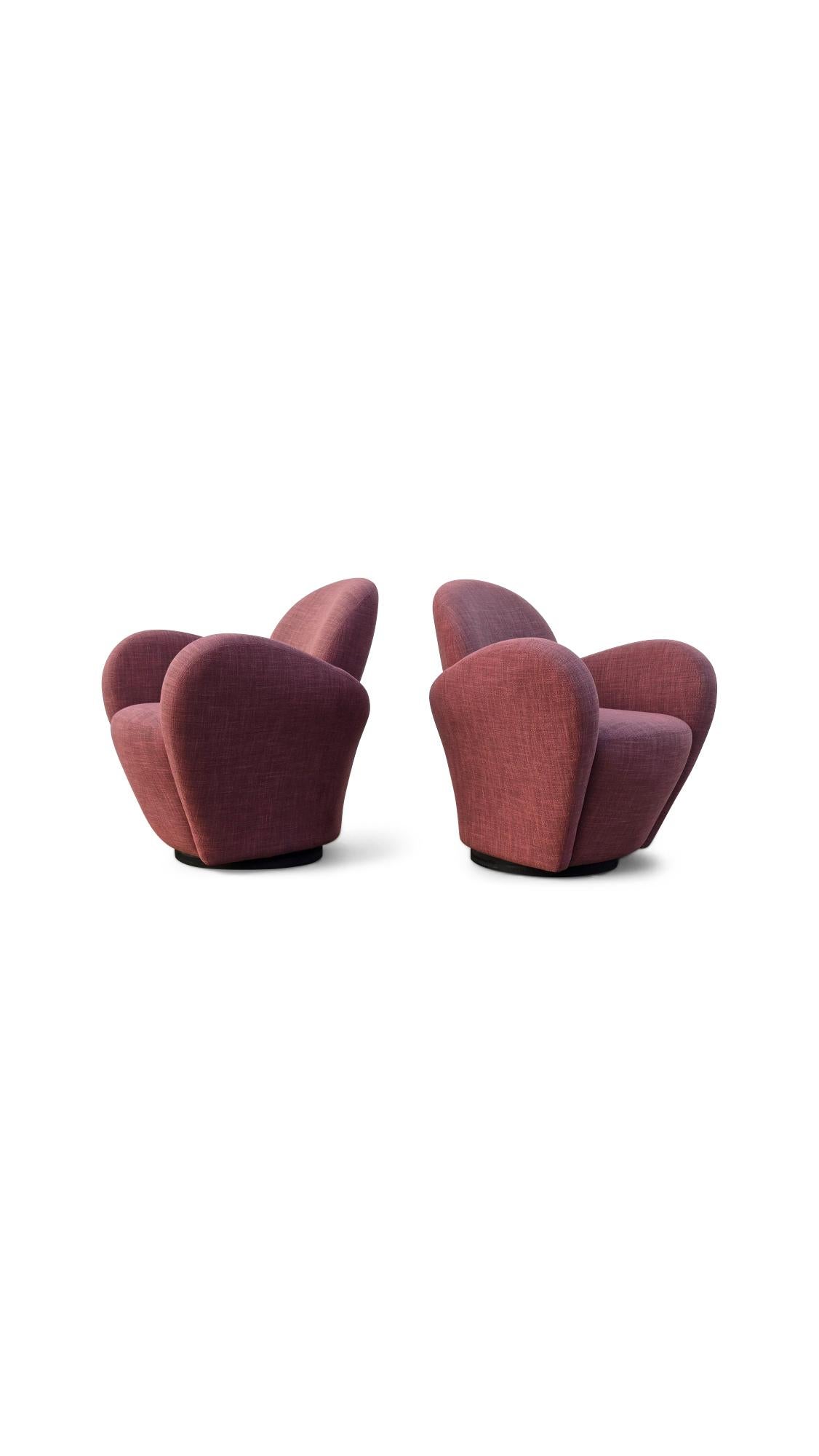 20ième siècle Paire de chaises longues pivotantes Michael Wolk for Directional en vente