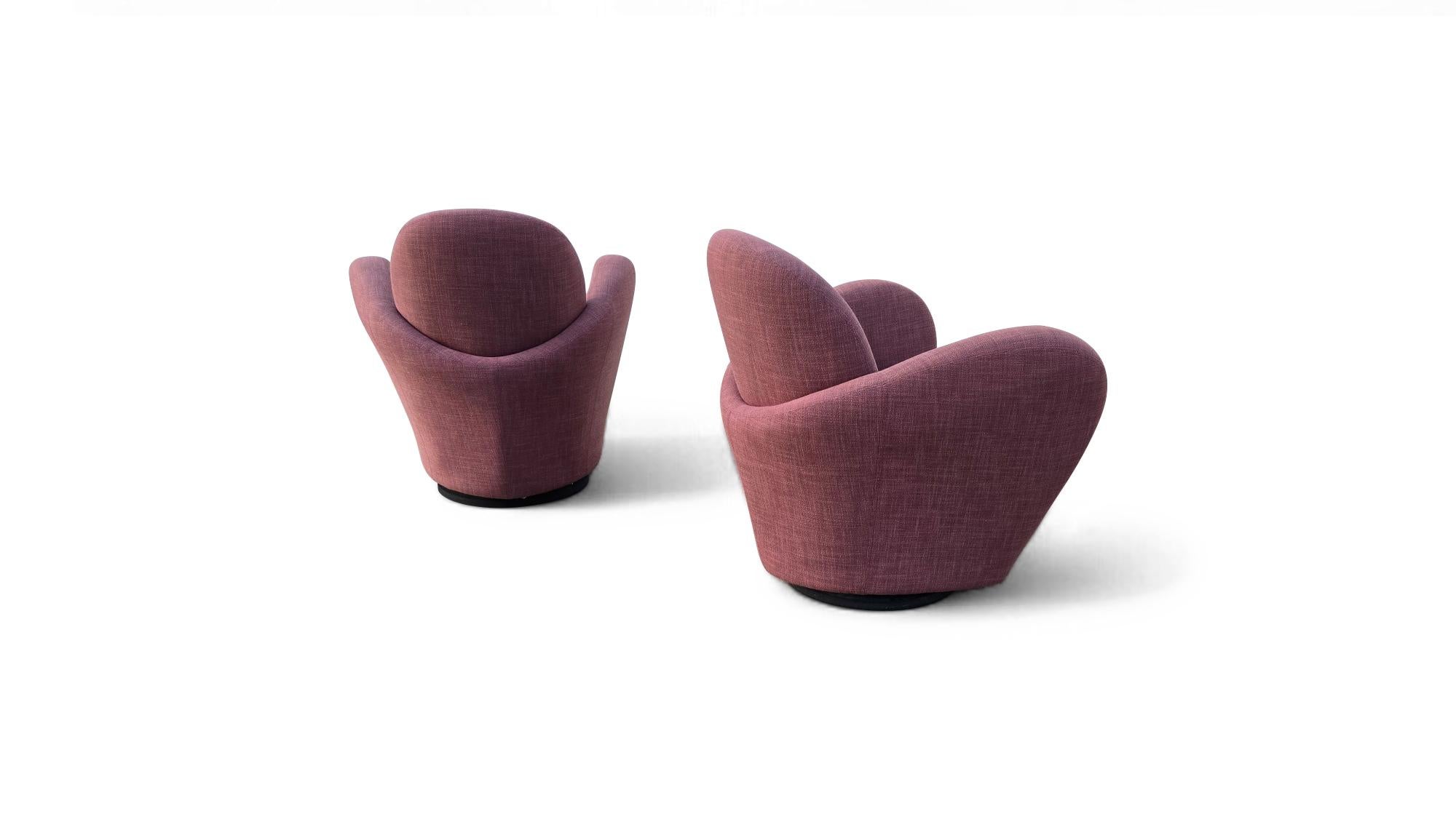 Paire de chaises longues pivotantes Michael Wolk for Directional en vente 1