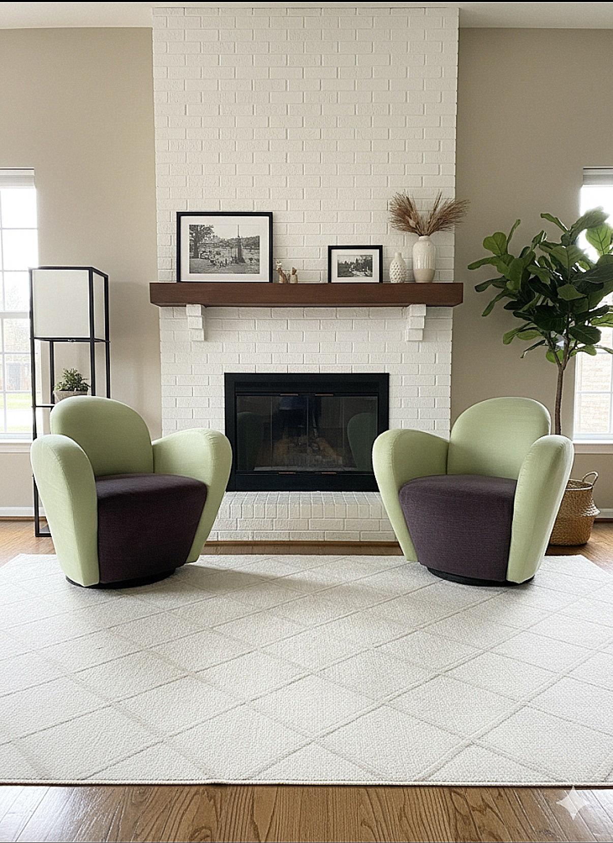 Paire de chaises pivotantes 