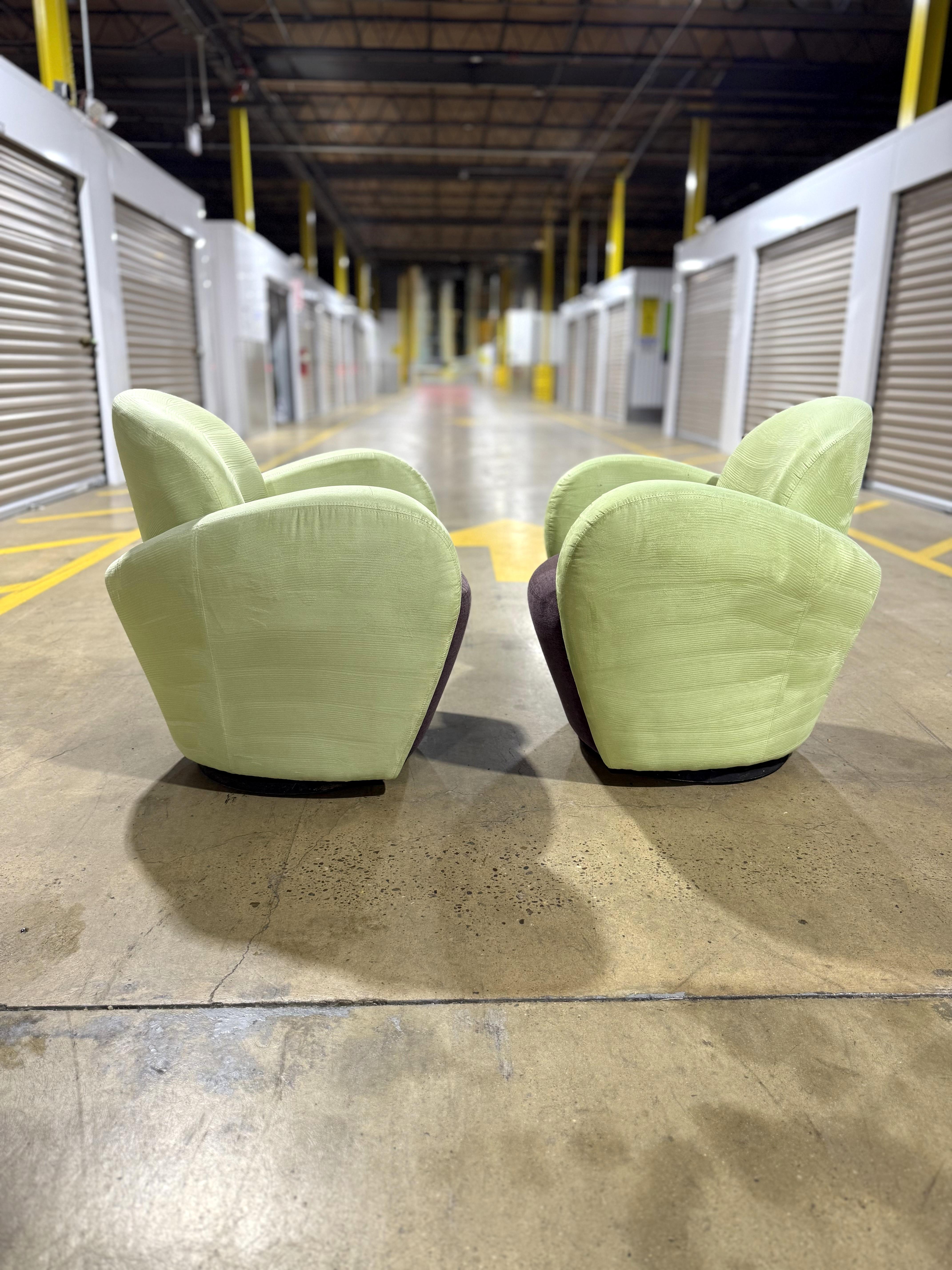 Fin du 20e siècle Paire de chaises pivotantes 