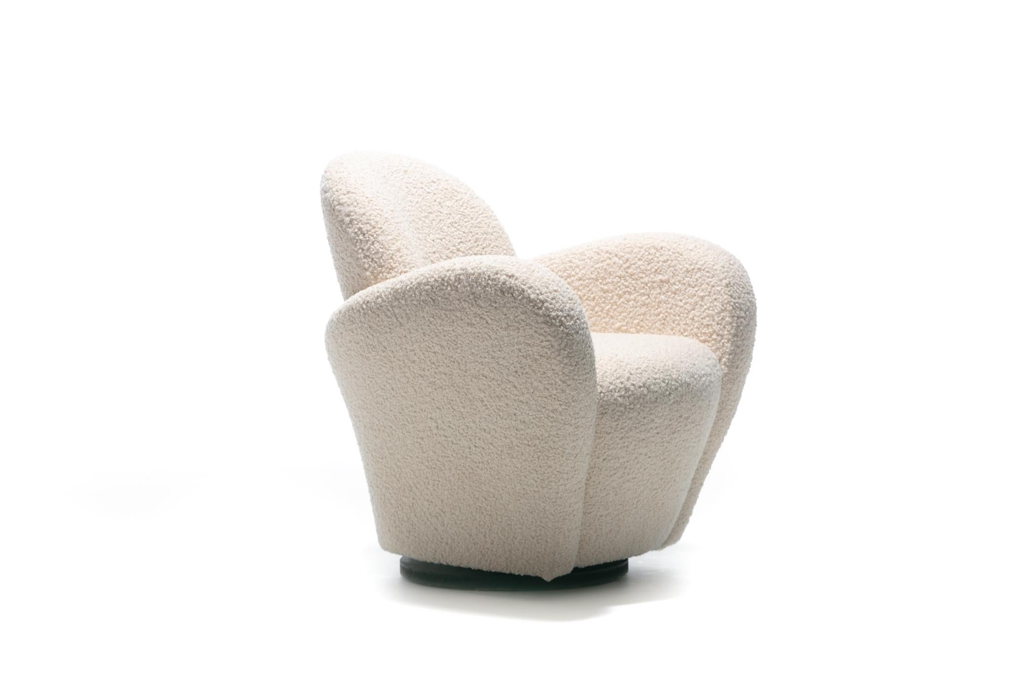 Post-Modern Pair of Michael Wolk Swivel Lounge Chairs in Ivory Bouclé For Sale