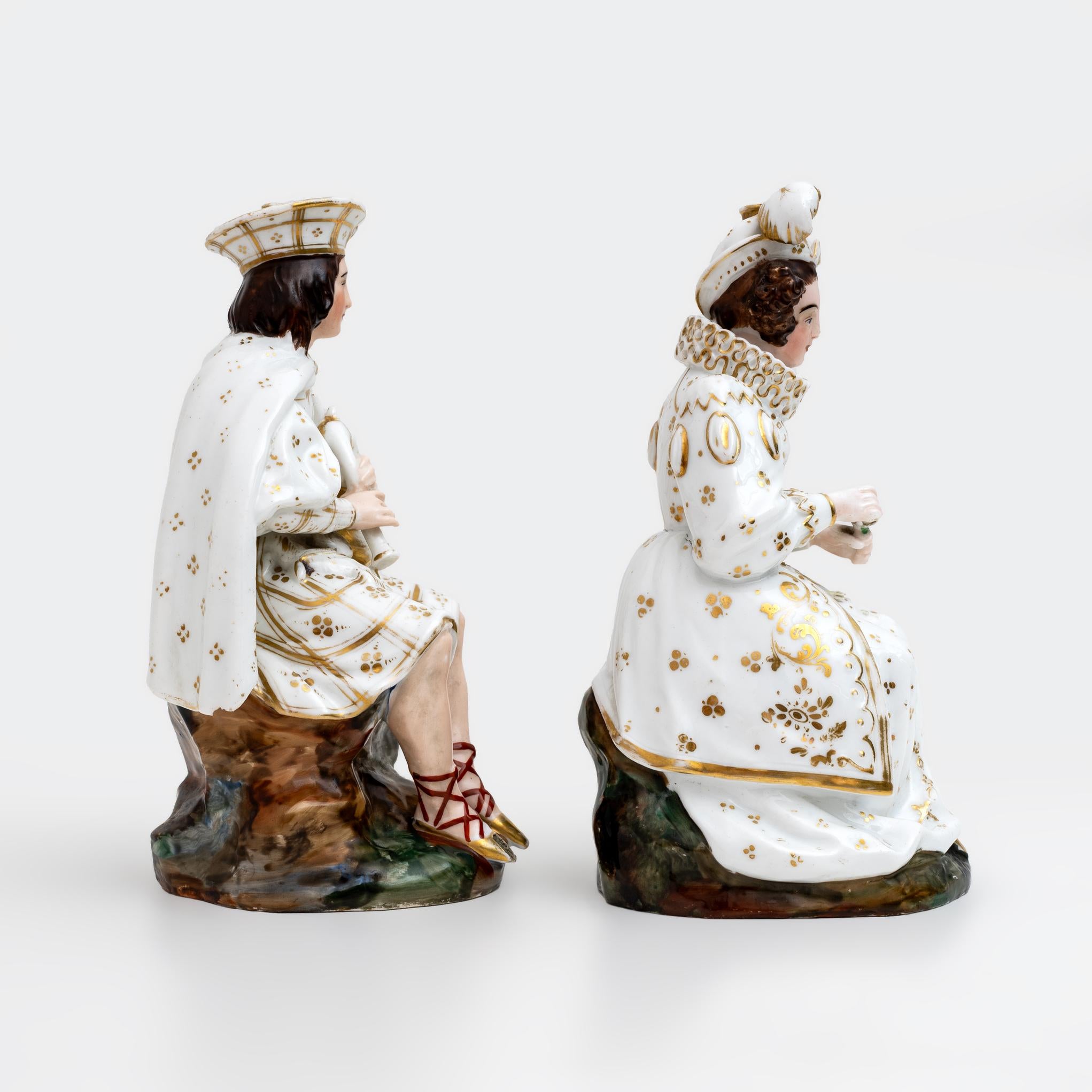 Pareja de figuras de perfumero francesas de mediados del siglo XIX Manufactura Jacob Petit Renacimiento rococó en venta