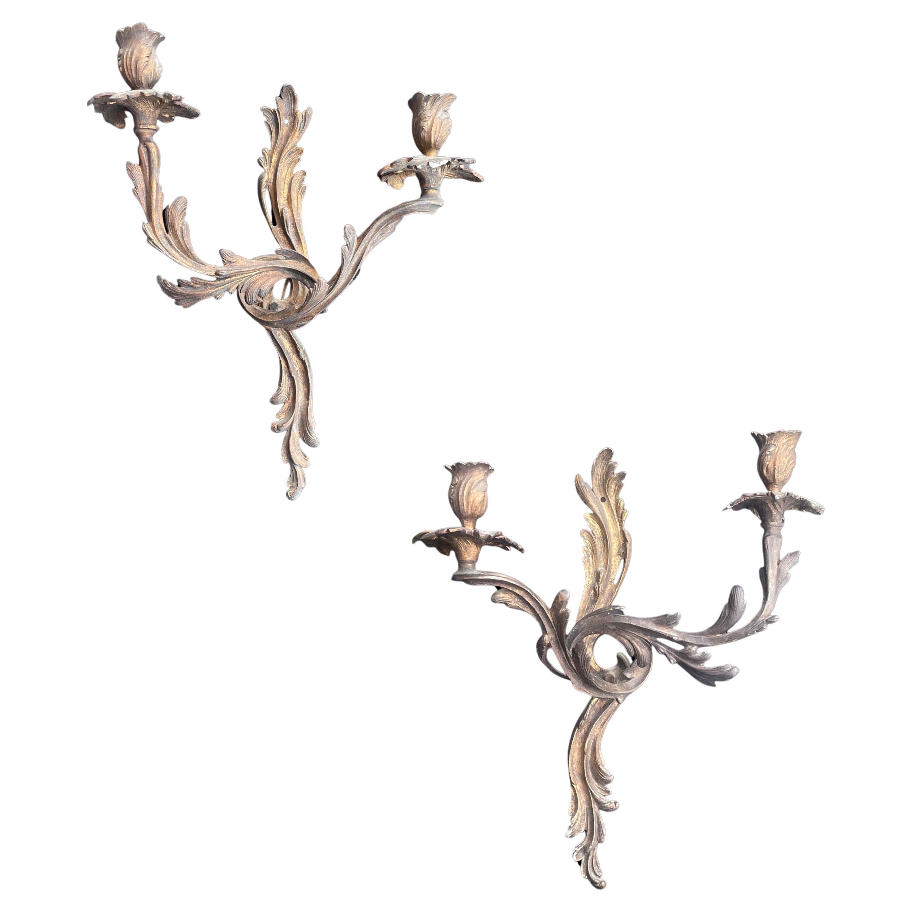 Paar Bronze-Wandleuchter im Louis-XV-Stil aus der Mitte des 19. Jahrhunderts