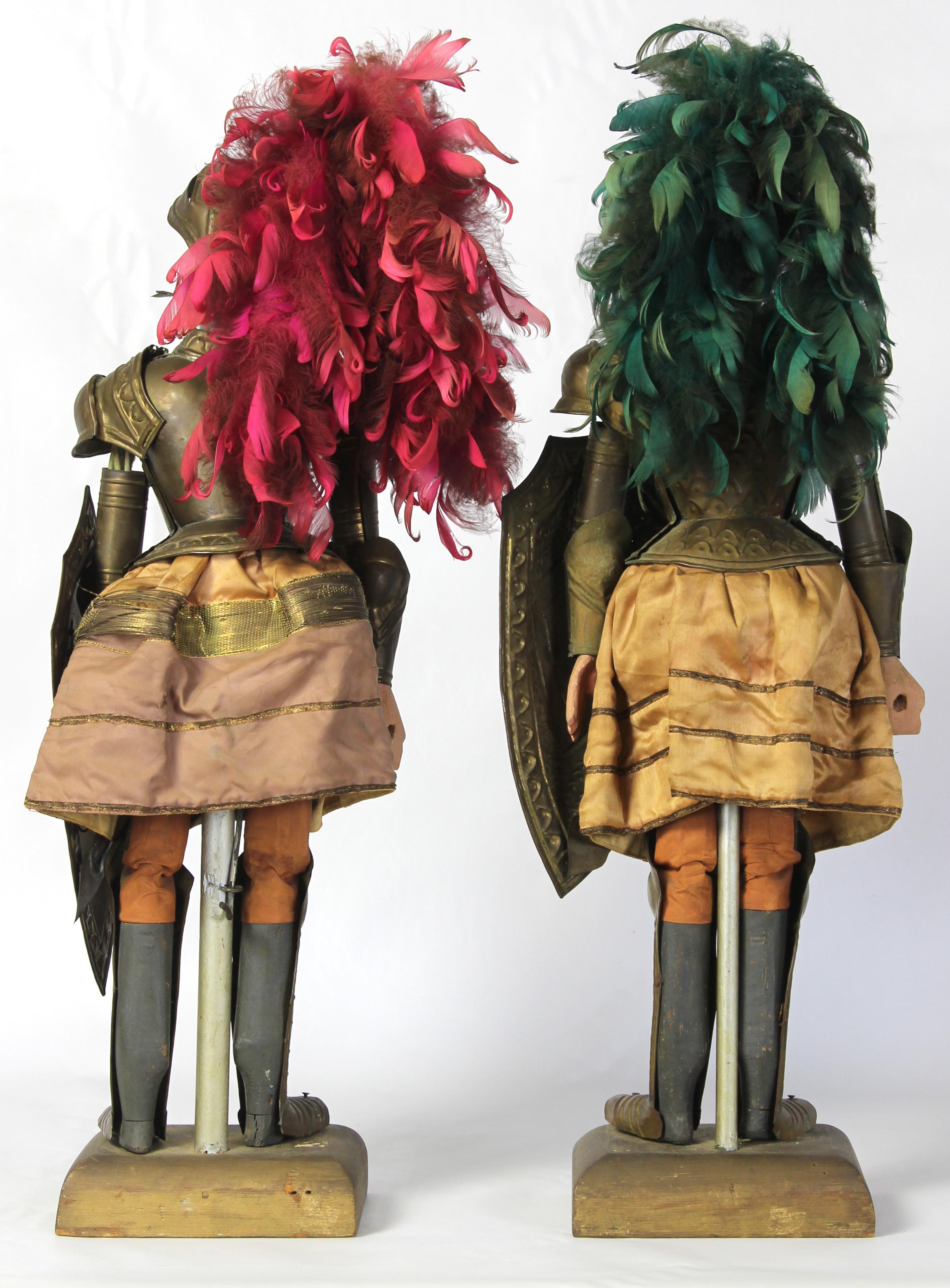 Pair of Mid-19th Century Sicilian Marionettes In Good Condition For Sale In Kilmarnock, VA