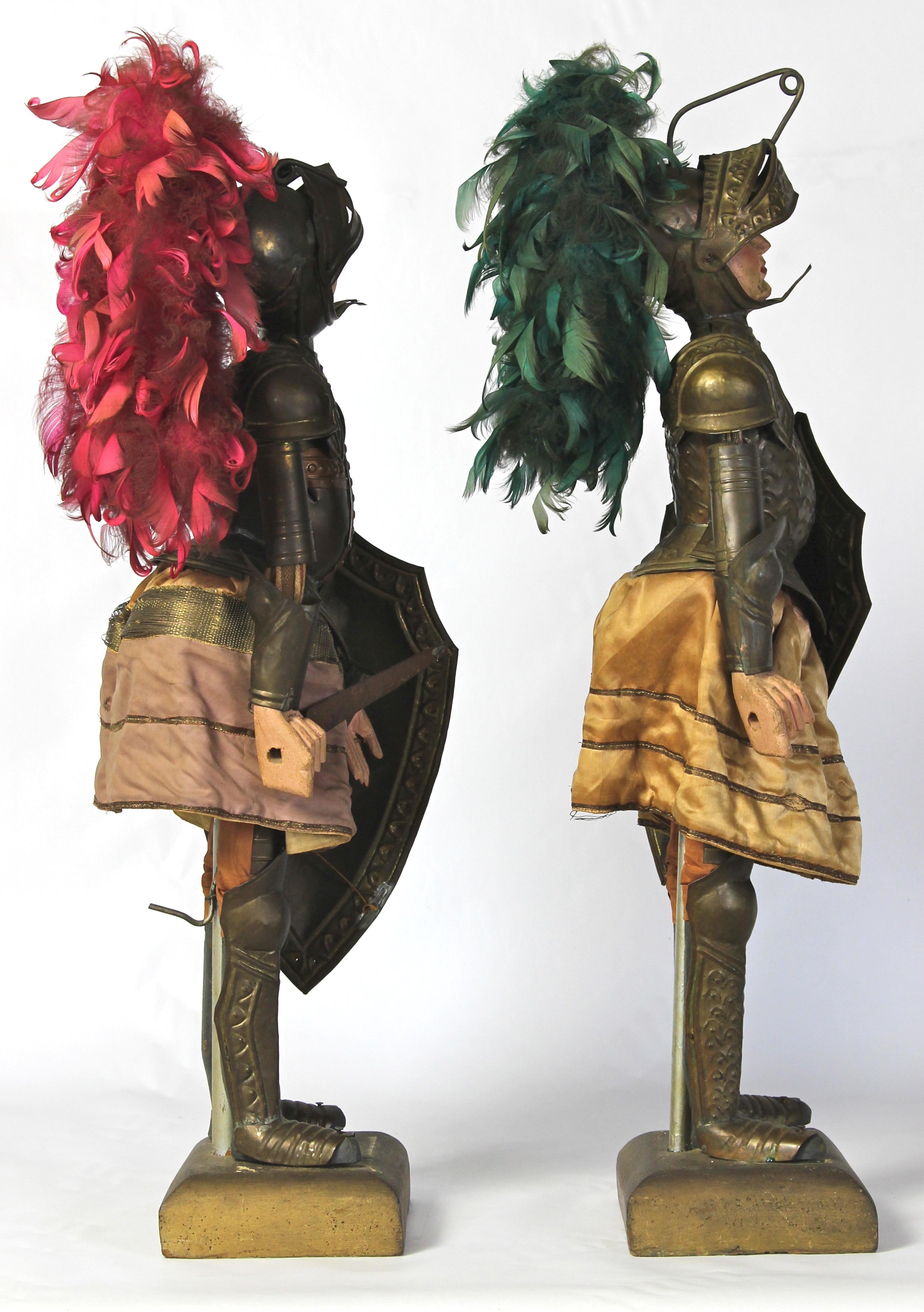 Pair of Mid-19th Century Sicilian Marionettes For Sale 1