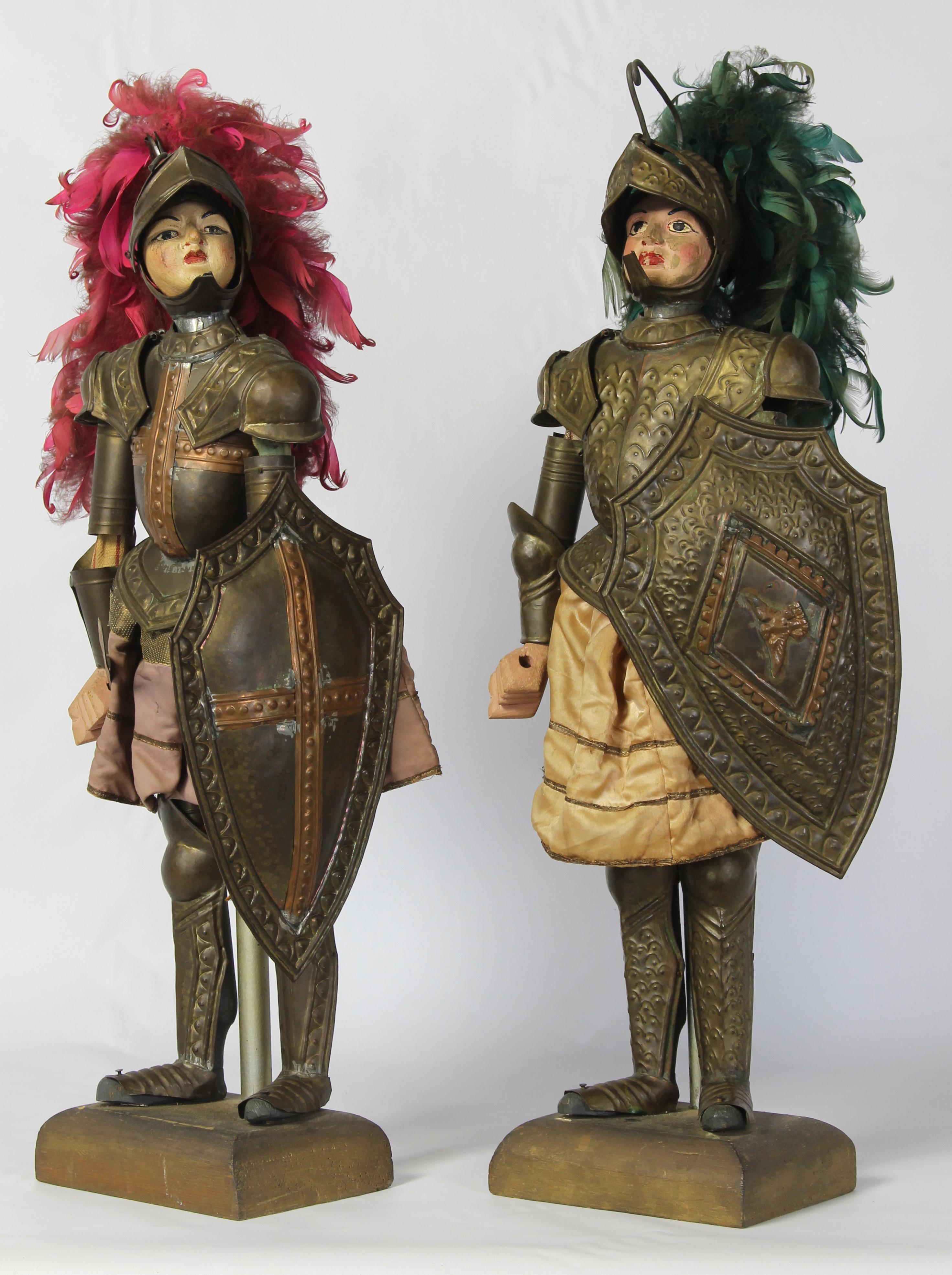 Pair of Mid-19th Century Sicilian Marionettes For Sale 2