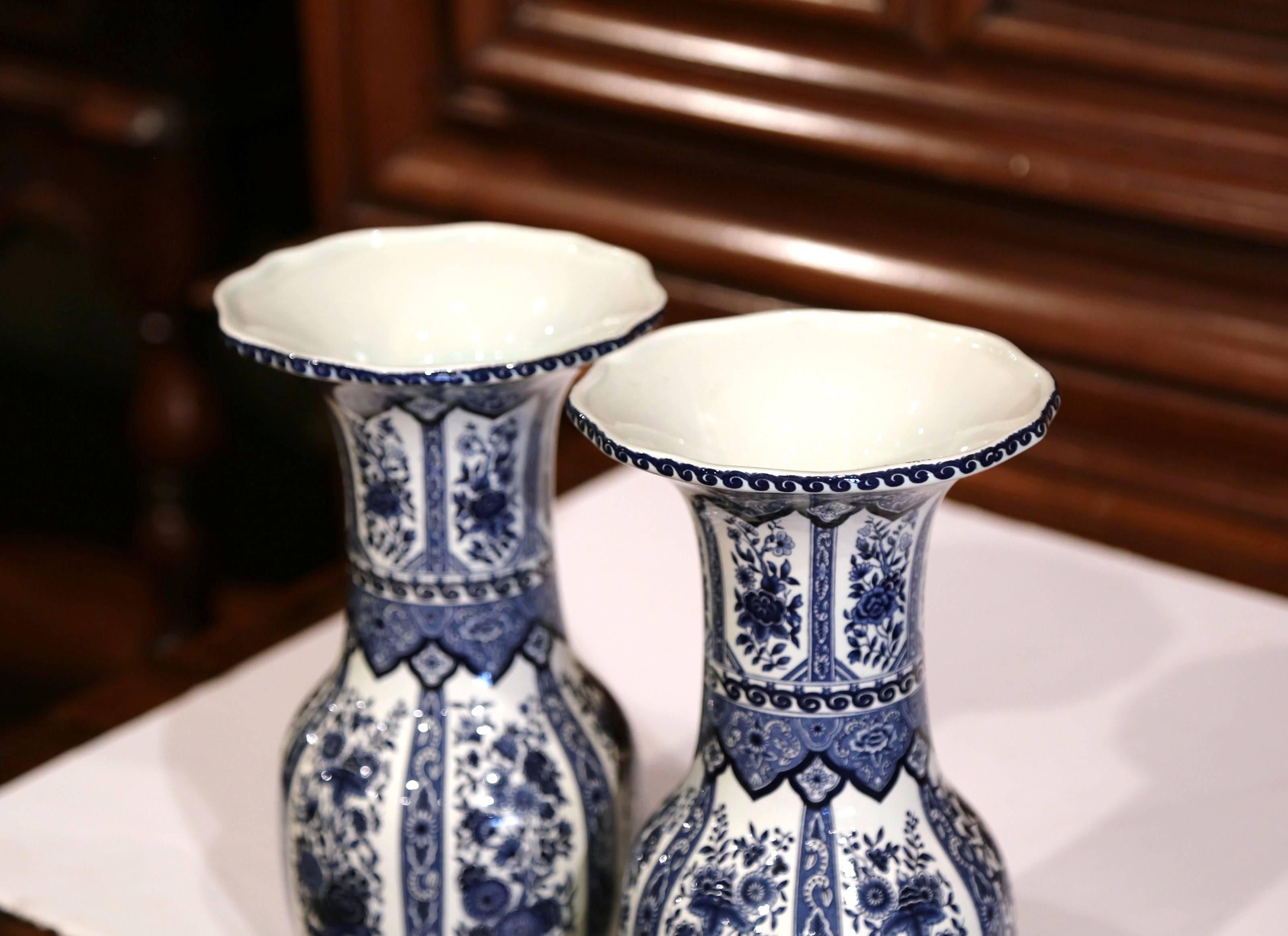 Hand-Crafted Pair of Mid-20th Century Belgium Blue and White Painted Faience Delft Vases