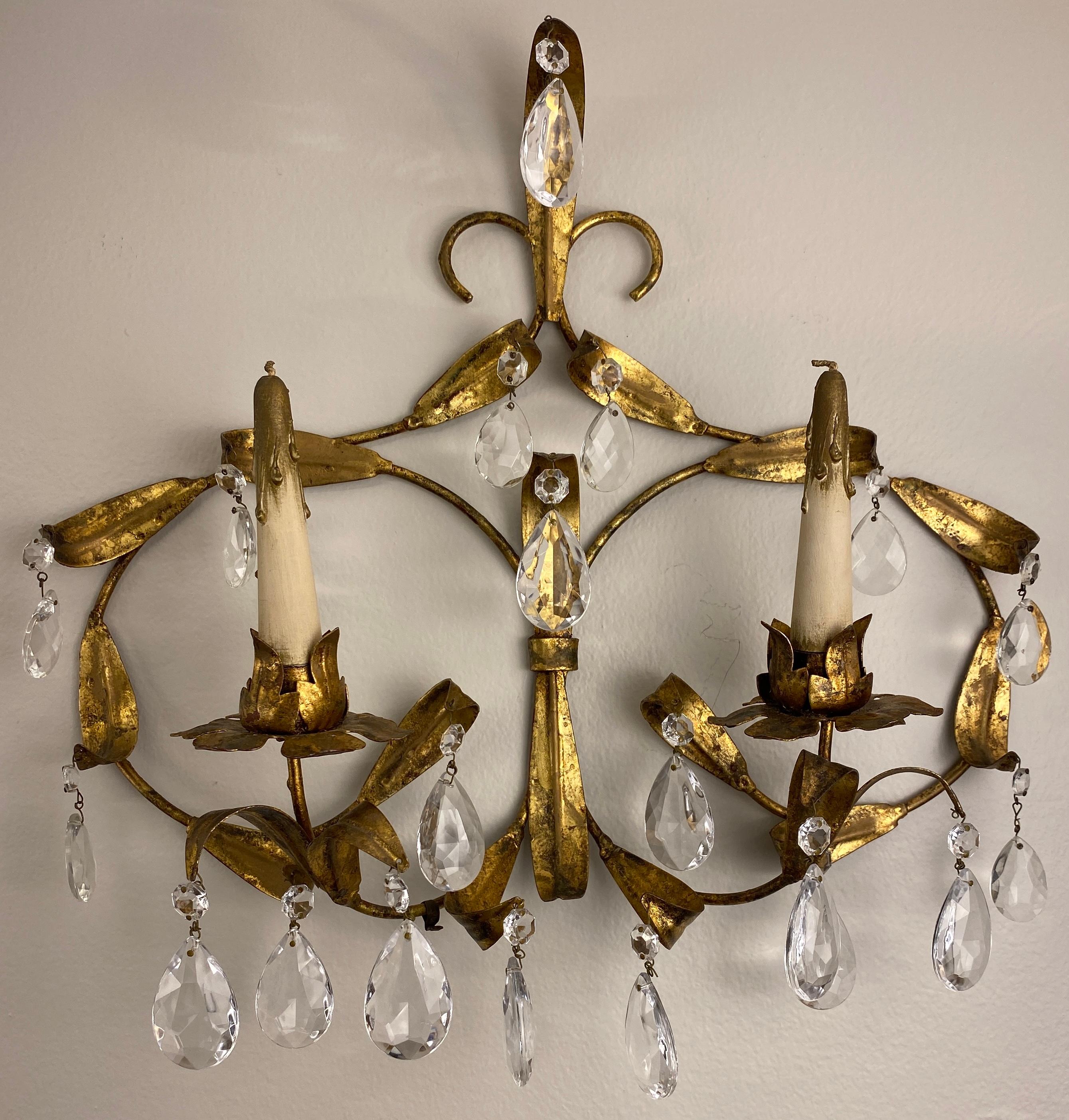Pair of Maison Baguès Mid-20th Century Gilt Metal and Crystal Wall Sconces In Good Condition For Sale In Miami, FL