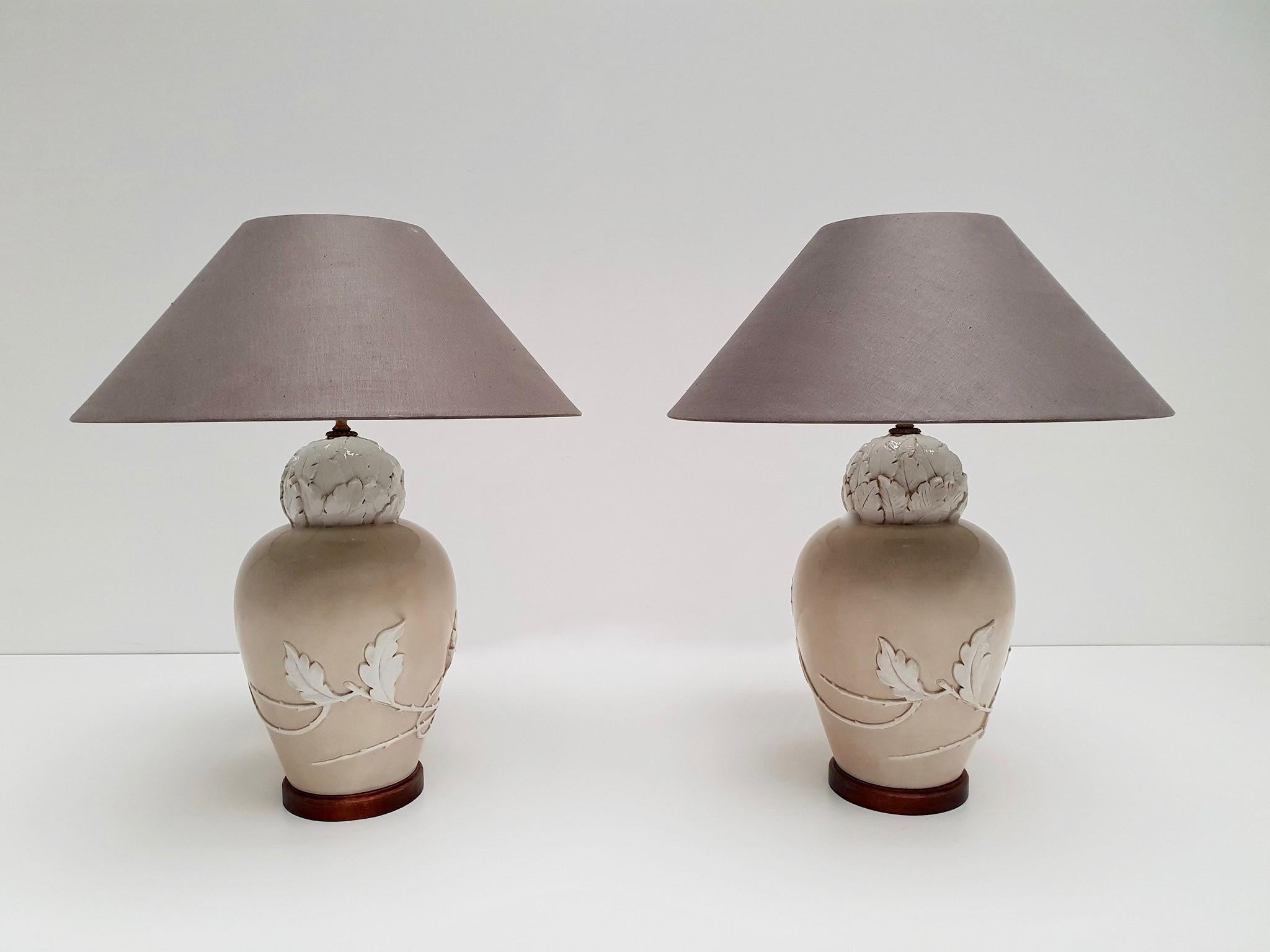 Brass Pair of Mid-20th Century Ceramic Table Lamps For Sale