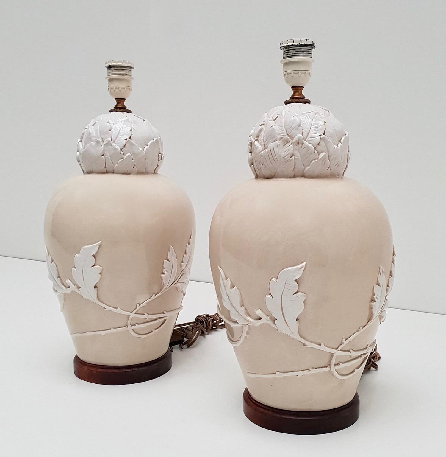 Pair of Mid-20th Century Ceramic Table Lamps For Sale 3