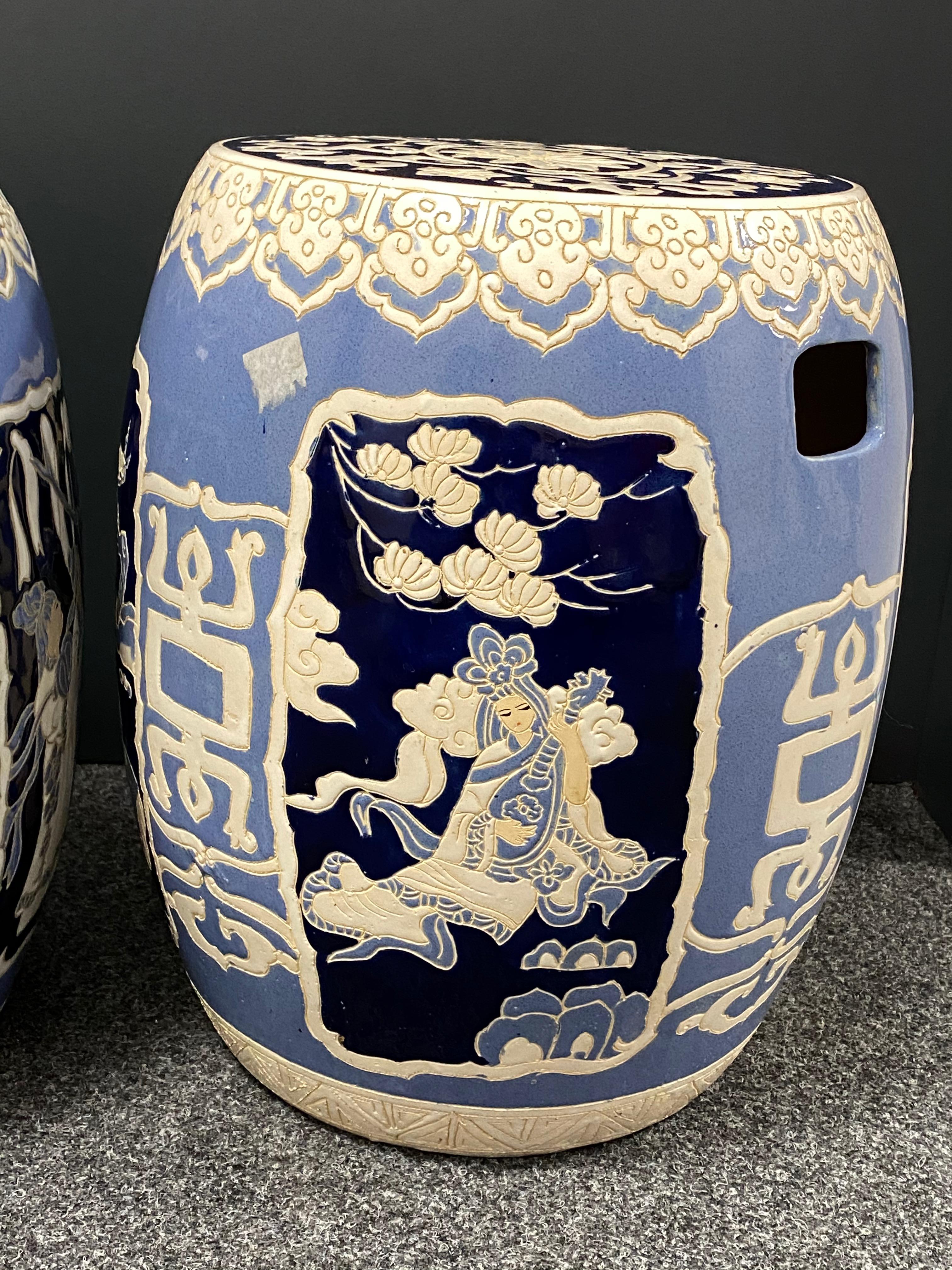 Chinese Pair of Mid-20th Century Chinoiserie Blue and White Garden Stool Flower Pot Seat