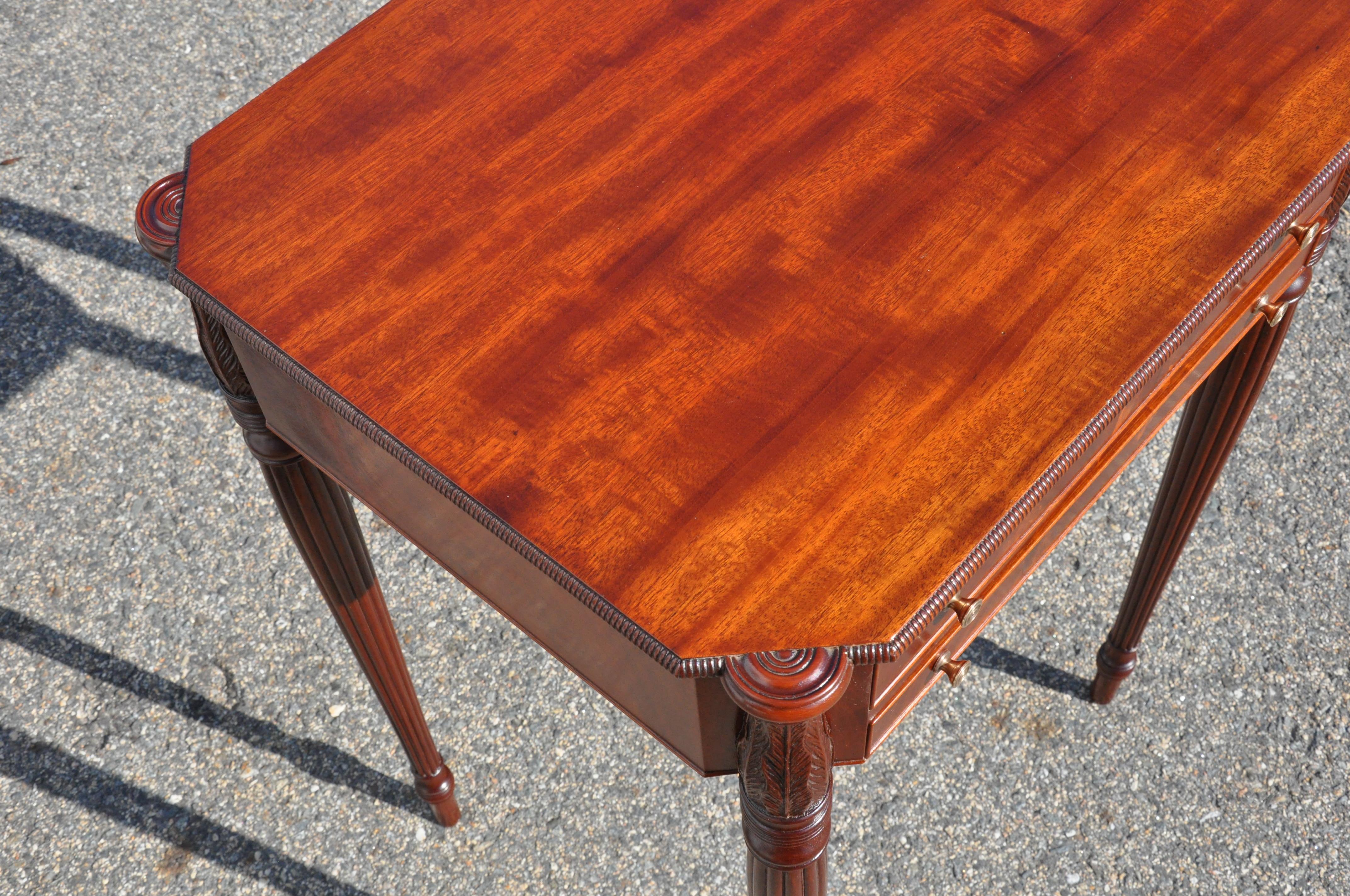 Pair of Mid-20th Century Custom Federal End Tables in Style of Samuel McIntire 5