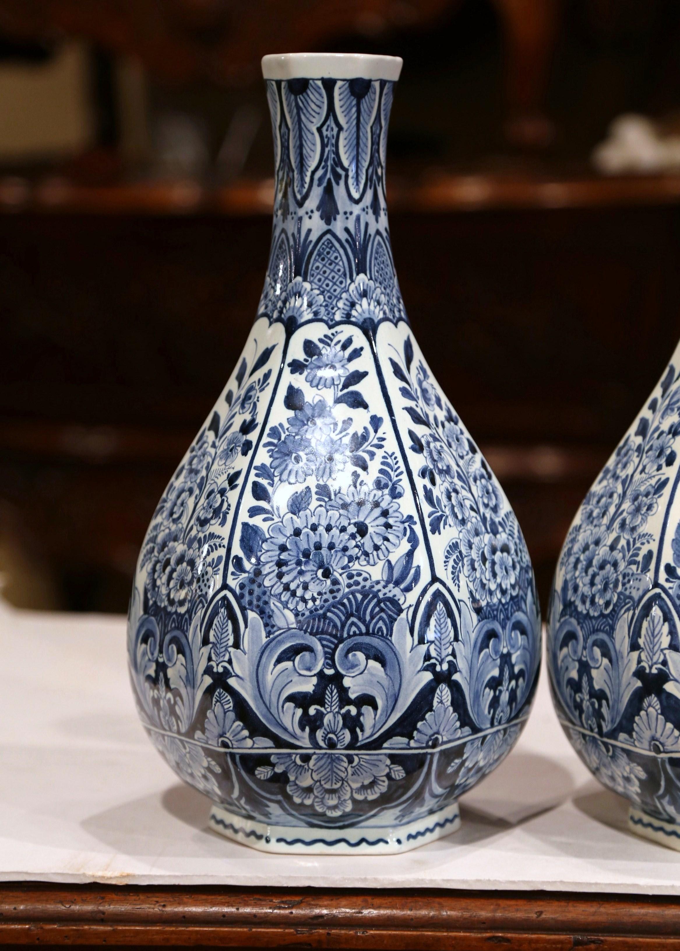 Dutch Pair of Mid-20th Century Faience Blue and White Hand Painted Delft OUD Vases