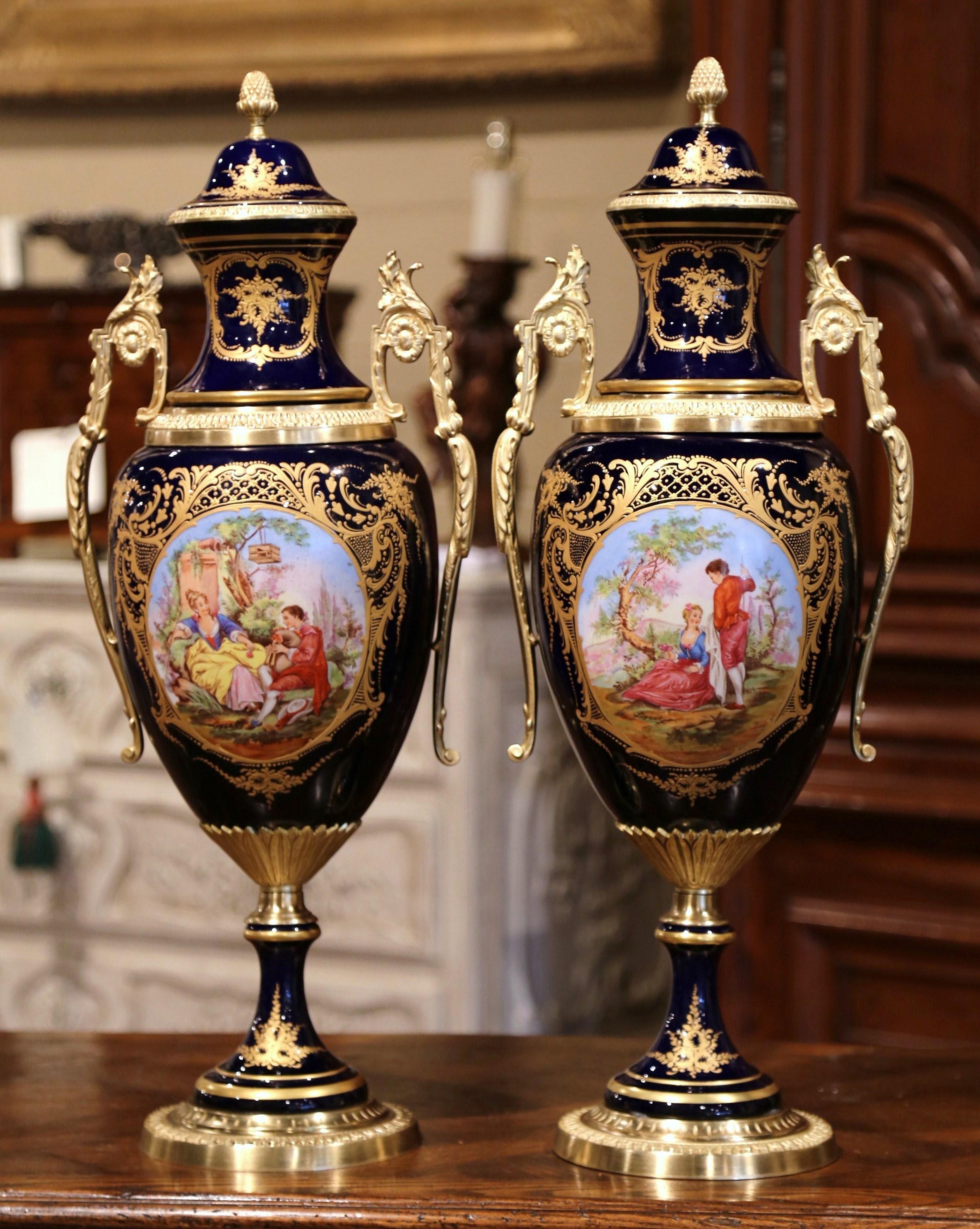 Pair of Mid-20th Century French Blue Royal Porcelain and Bronze Sèvres Urns In Excellent Condition In Dallas, TX