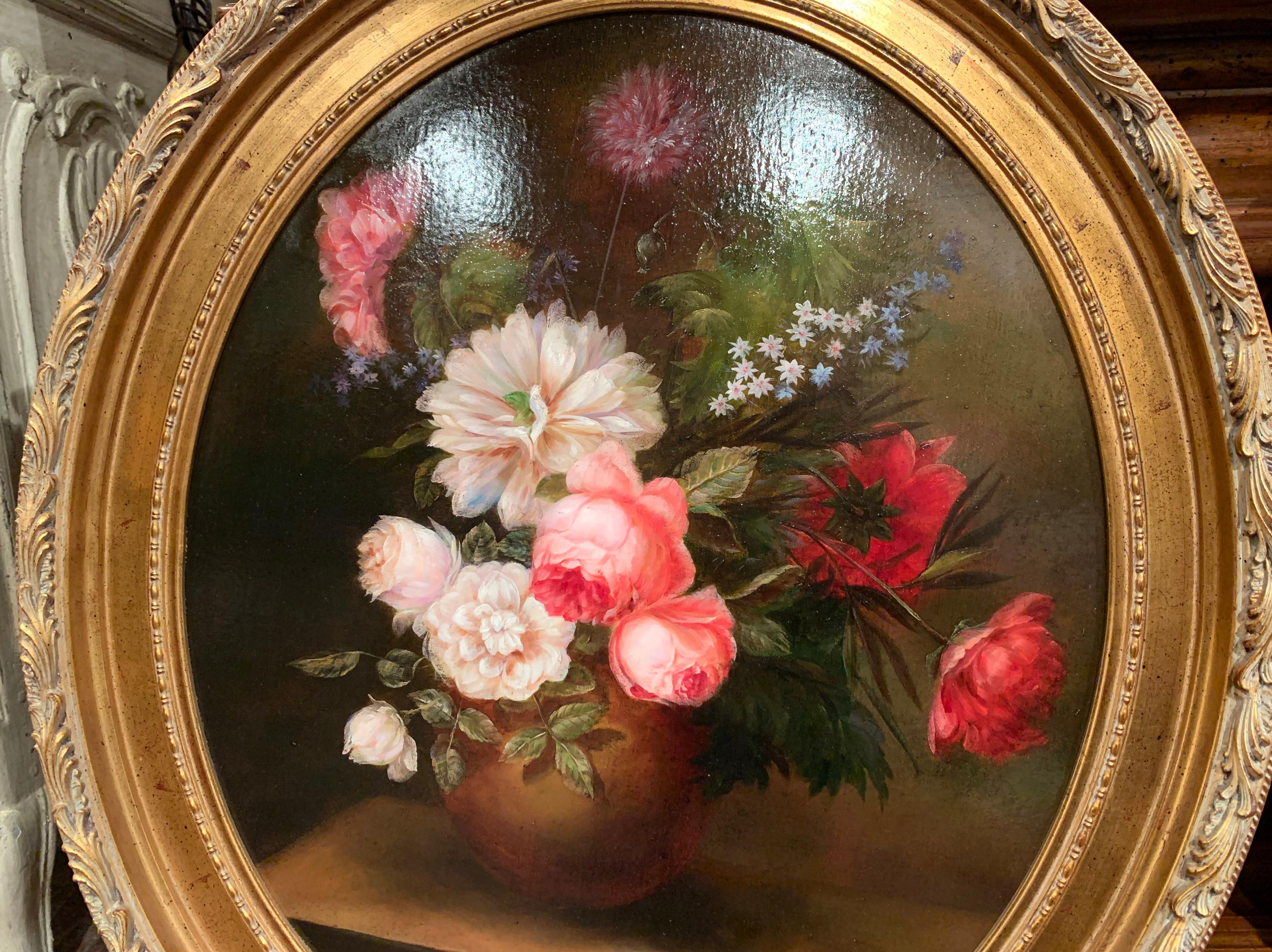 Canvas Pair of Mid-20th Century French Floral Still Life Oil Paintings in Gilt Frames