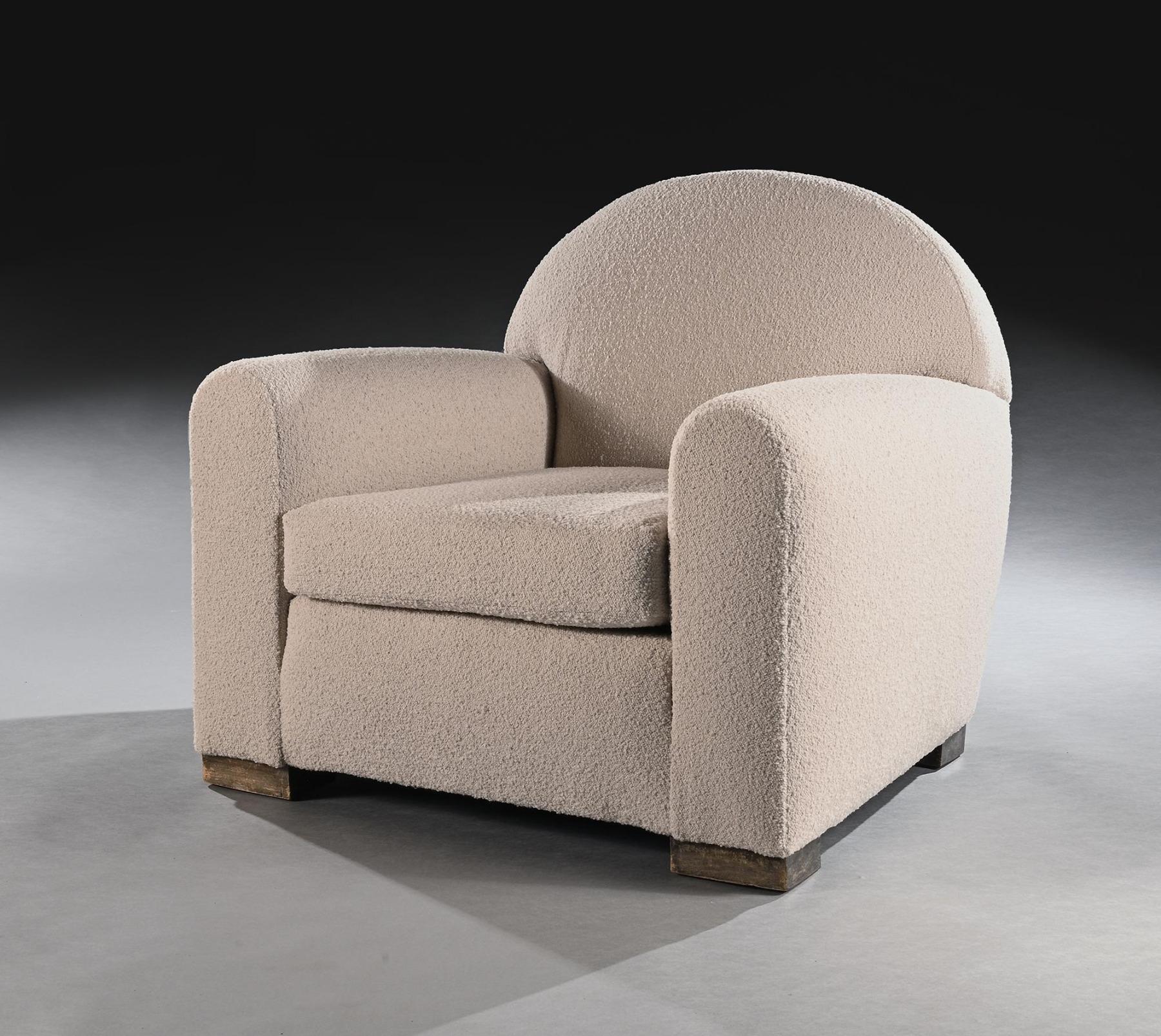 Pair of Mid 20th Century French Parisian Club Armchairs For Sale 2