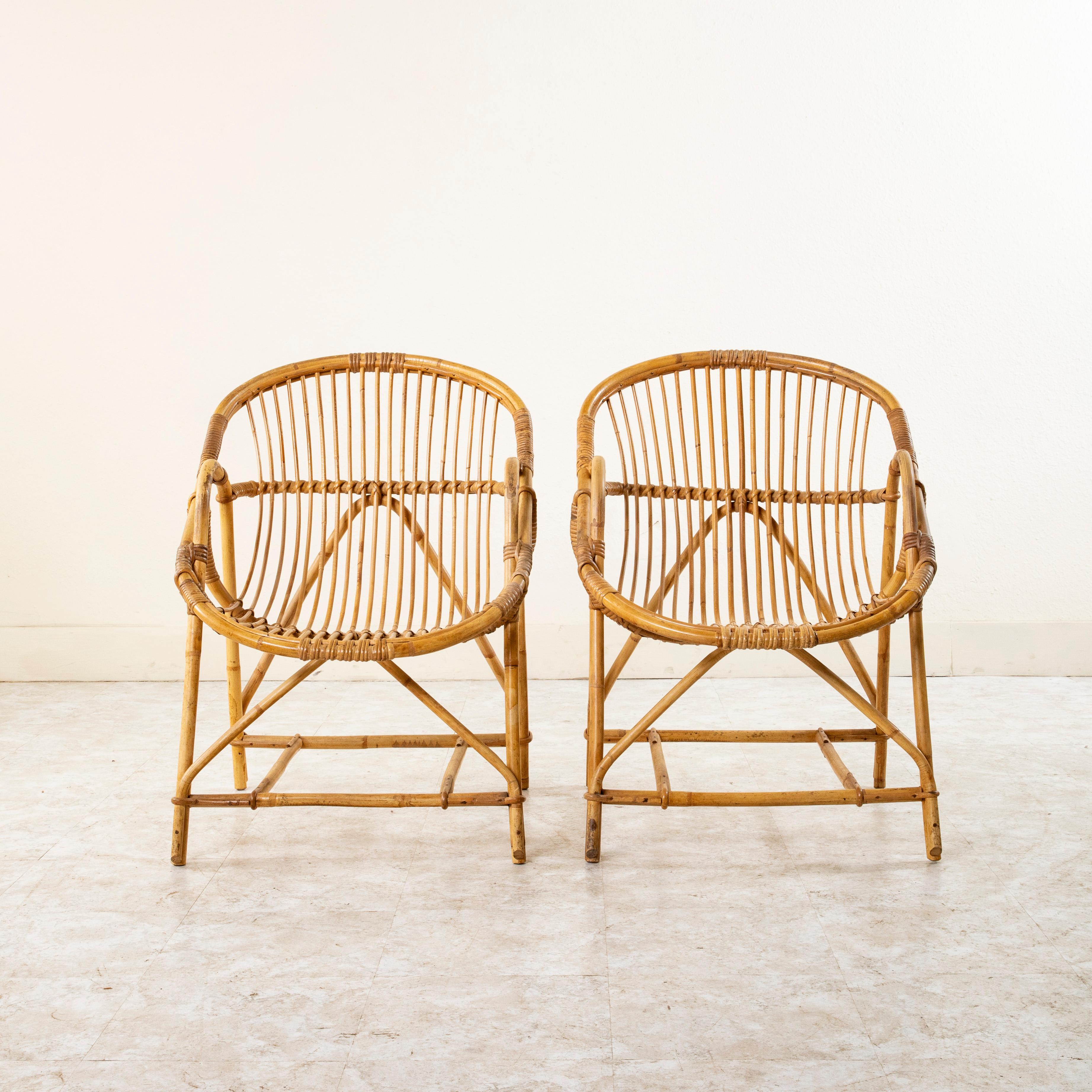 Mid-Century Modern Pair of Mid-20th Century French Rattan Armchairs or Garden Chairs For Sale