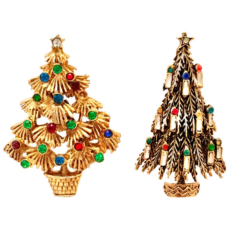 Pair Of Mid-20th Century Gold and Swarovski Crystal Brooches-Signed S/2 For  Sale at 1stDibs