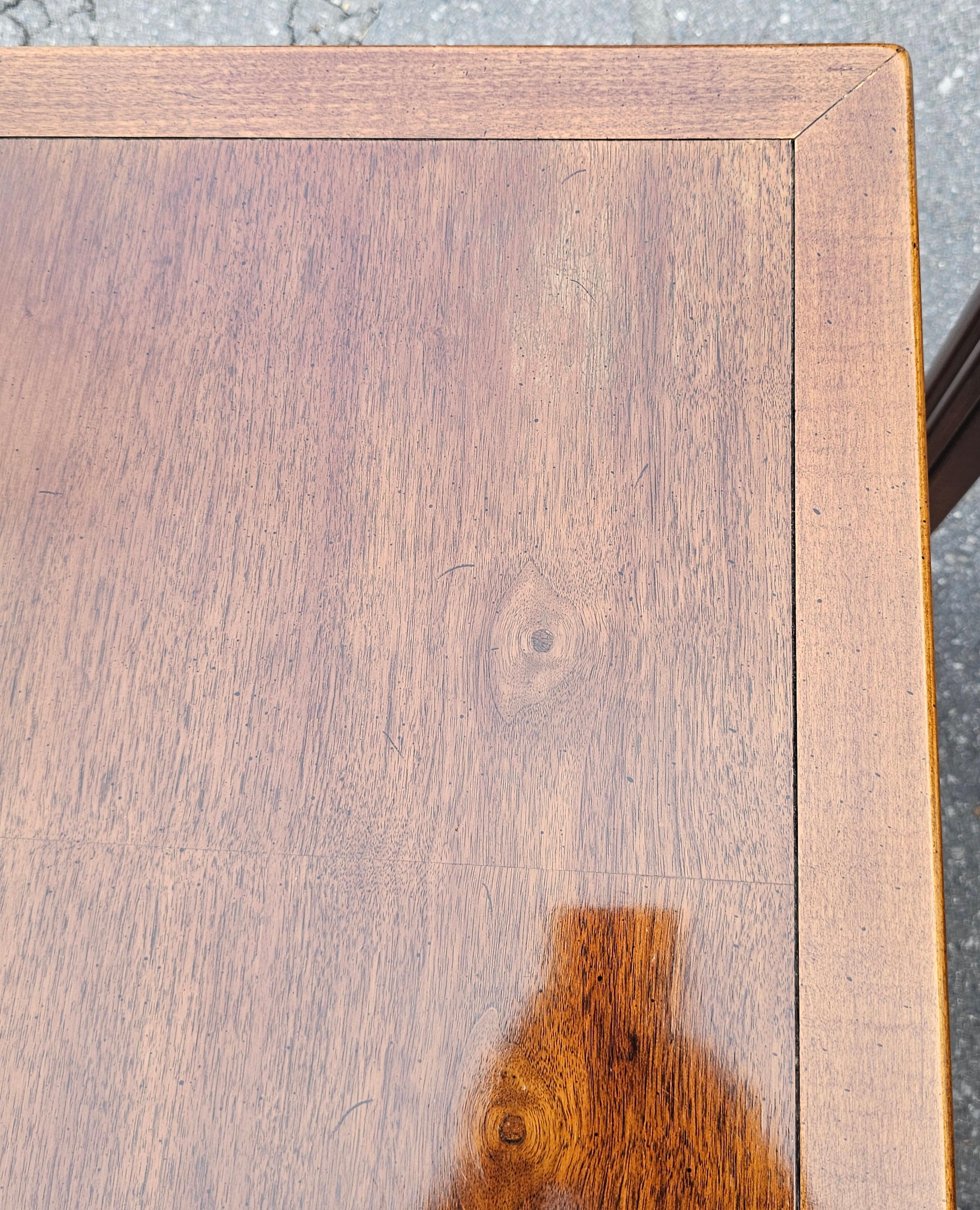 Paire de tables d'appoint Henredon du milieu du 20e siècle en vente 7
