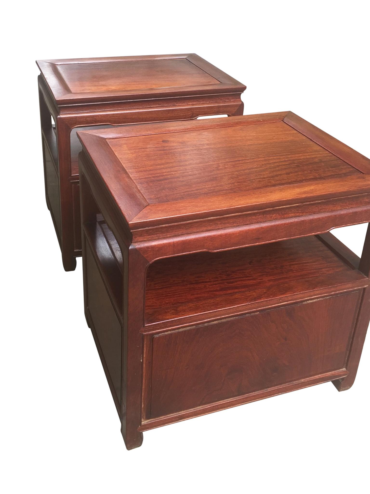 Pair of Mid-20th Century Hongmu End Tables For Sale 1