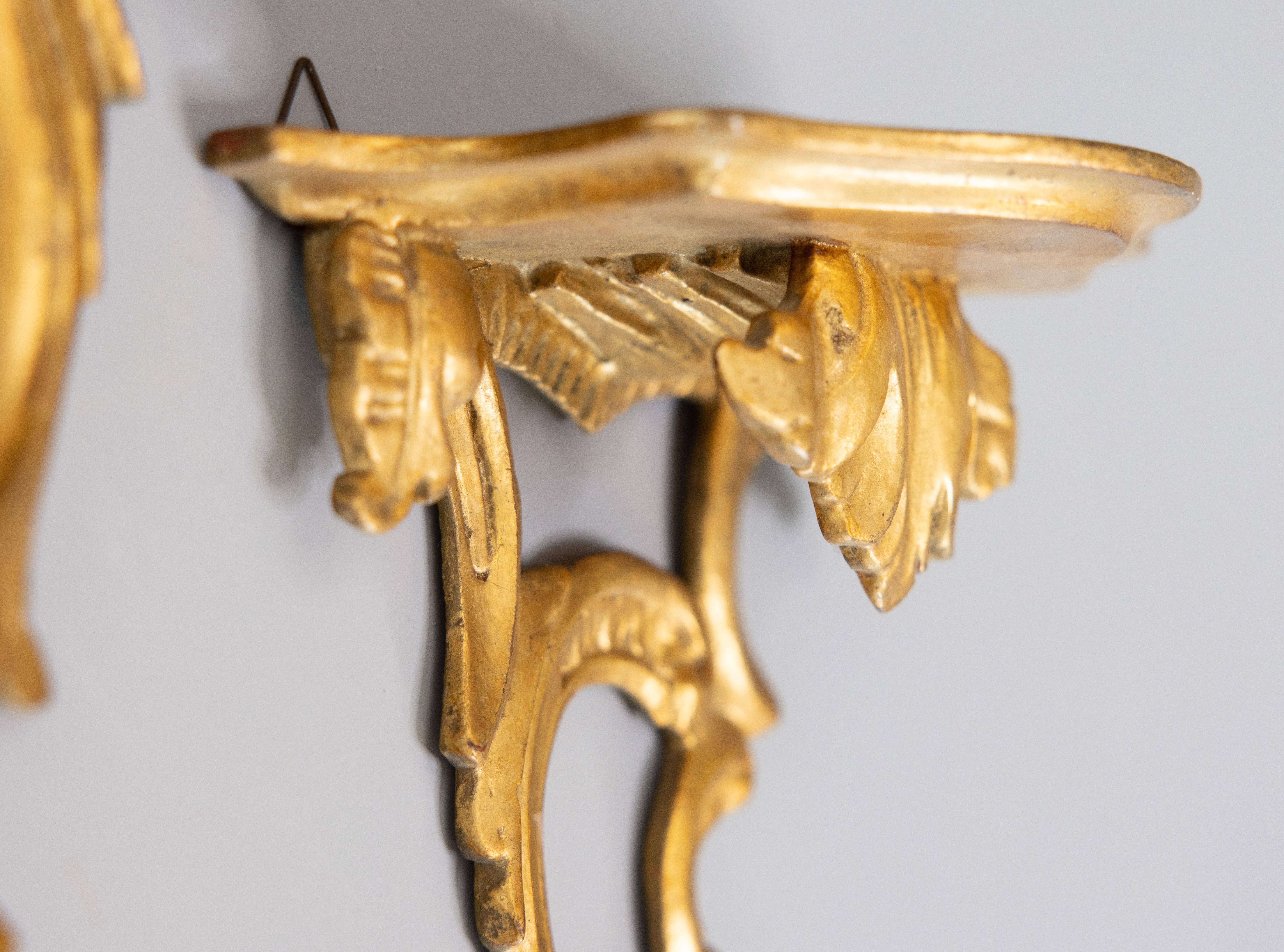 Pair of Mid-20th Century Italian Carved Giltwood Wall Brackets Shelves 3