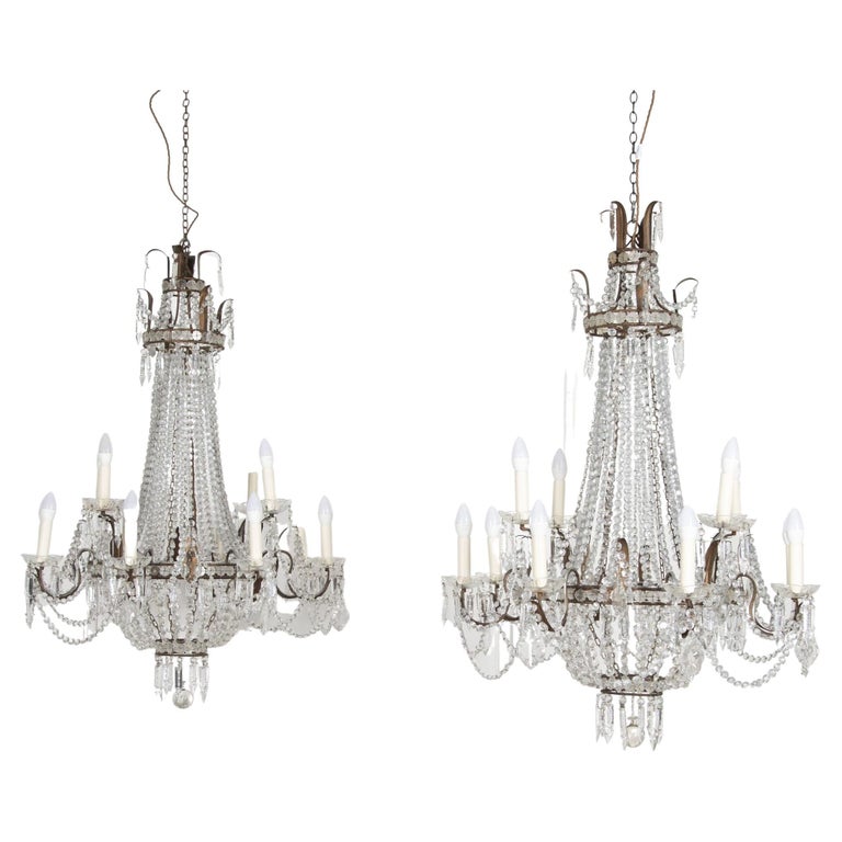 Pair of Mid 20th Century Italian Chandeliers For Sale at 1stDibs