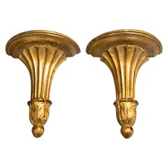 Pair of Mid-20th Century Italian Neoclassical Giltwood Wall Brackets Shelves