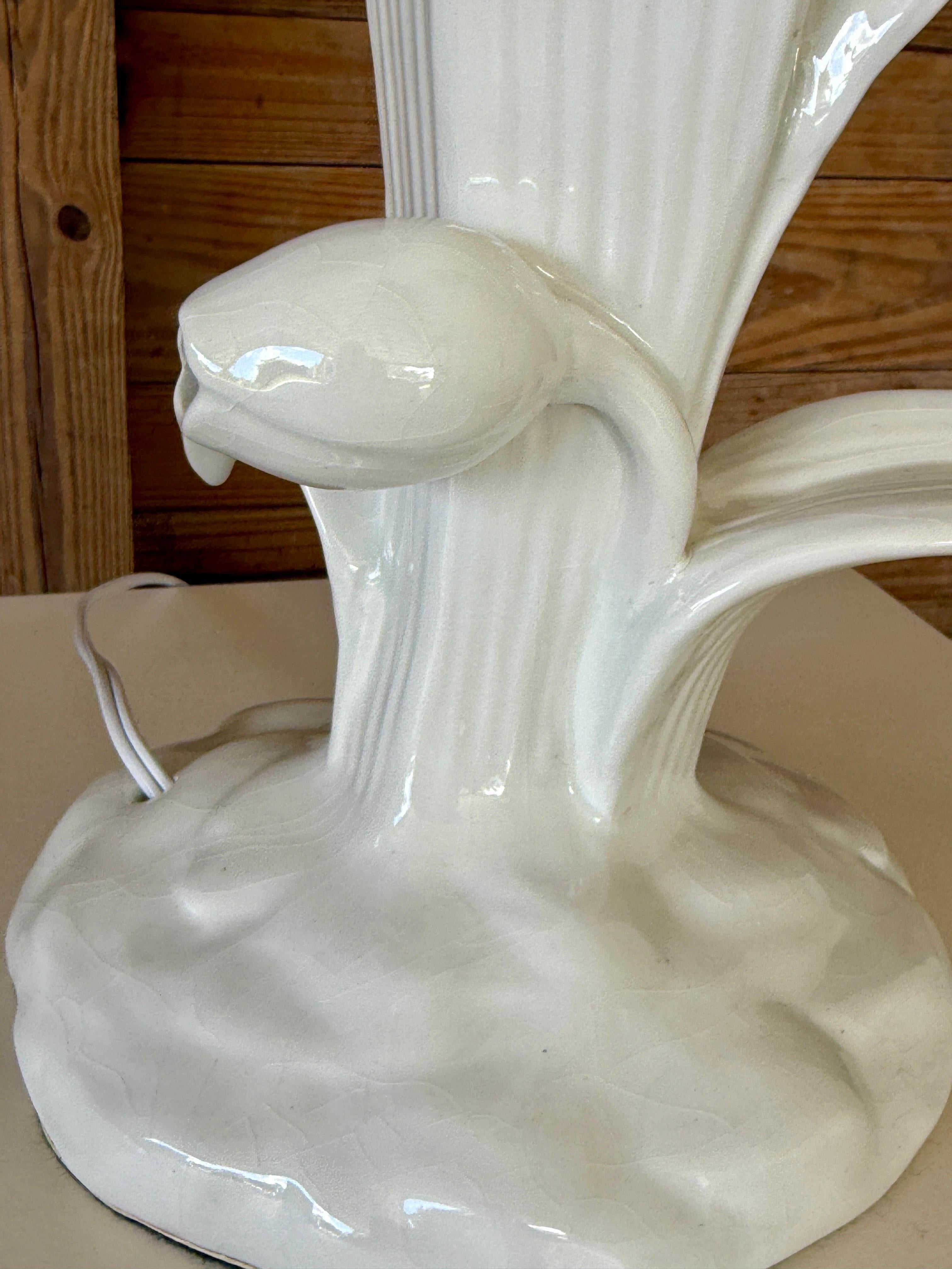 Pair of Mid-20th Century Italian Porcelain Lily Flower Table Lamps For Sale 8