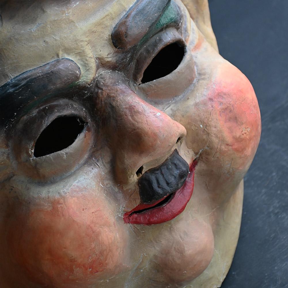 Paar Laurel-und-Hardy-Theatermasken aus der Mitte des 20. (Französisch) im Angebot