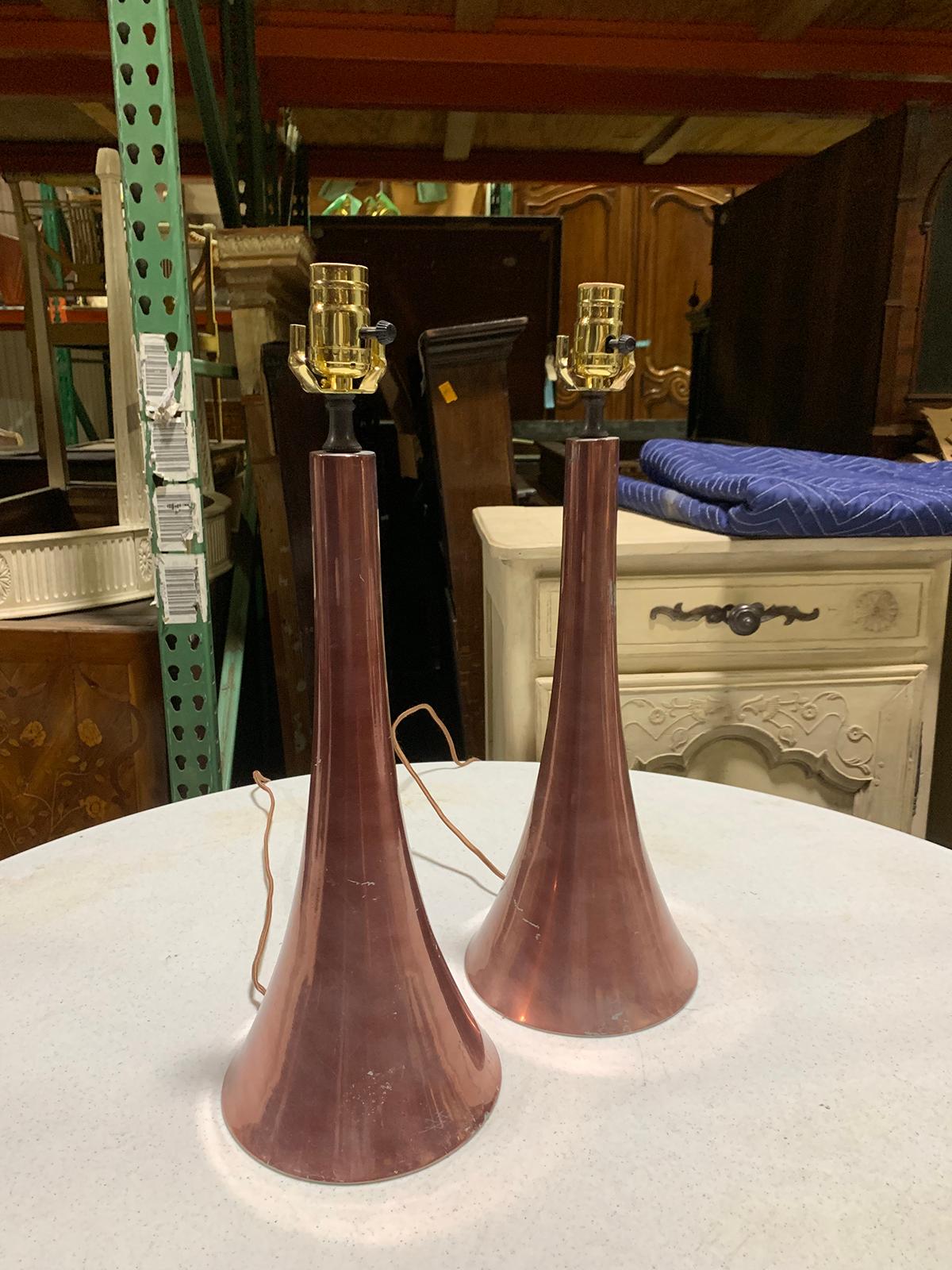Pair of Mid-20th Century Metal Lamps In Good Condition For Sale In Atlanta, GA