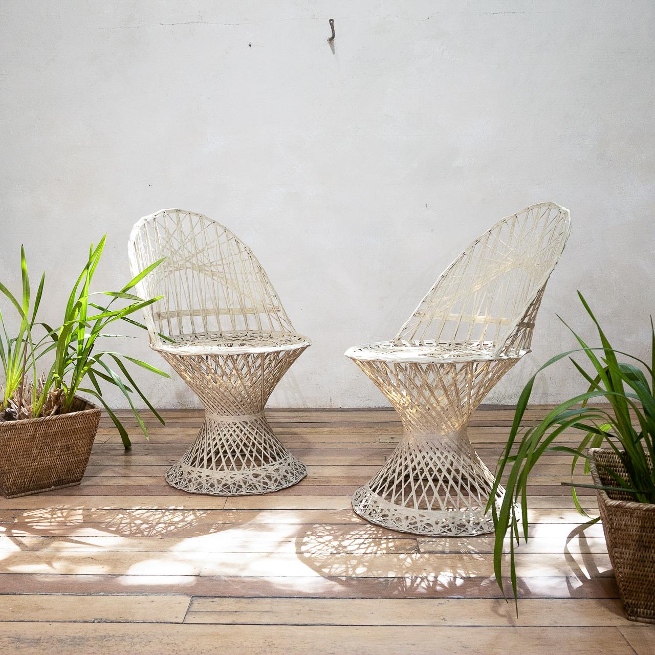 Pair of Mid-20th Century Russell Woodard Wicker Effect Side Chairs, Patio 6