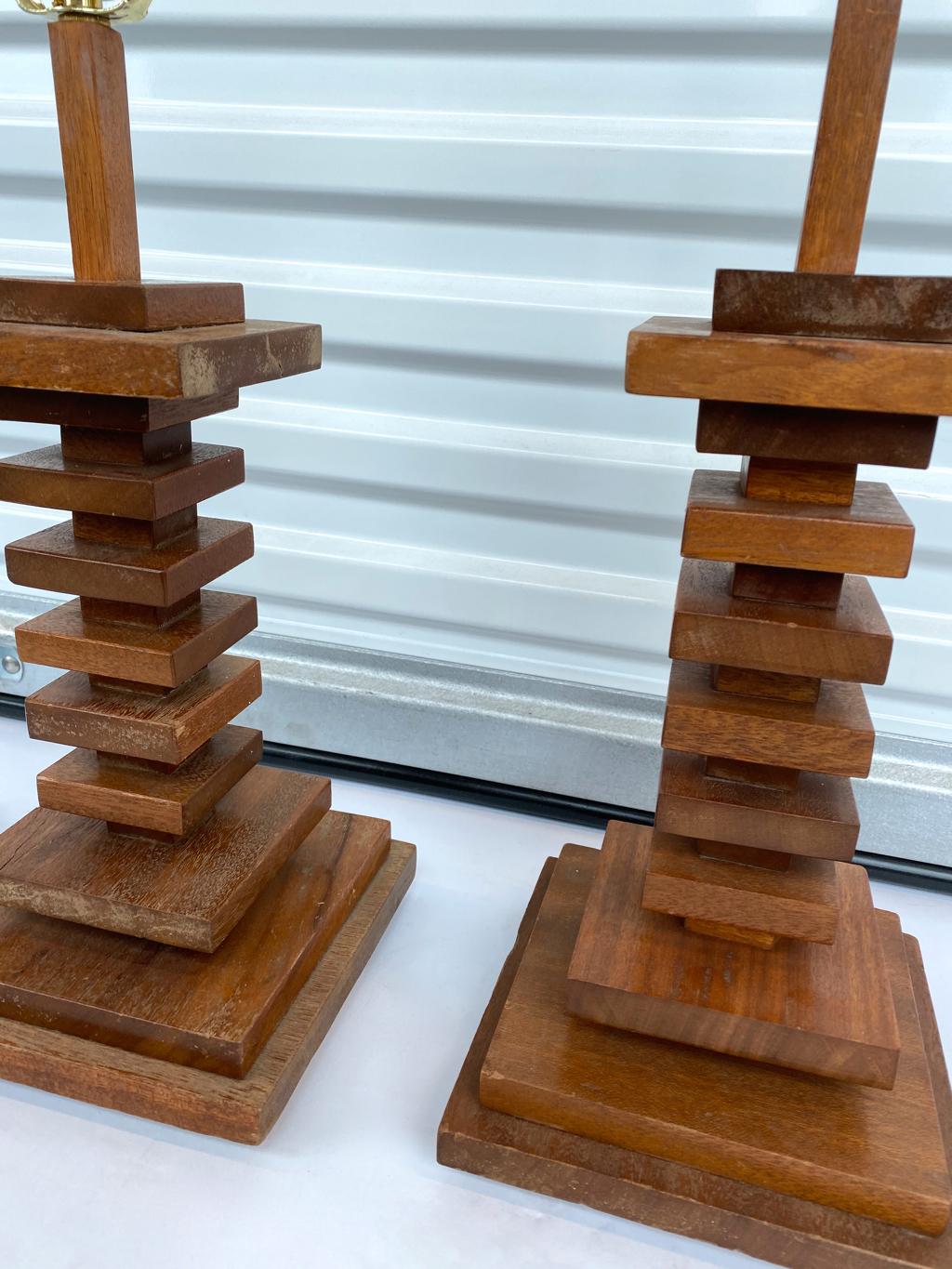 Pair of Mid-20th Century Stacked Wooden Lamps For Sale 4