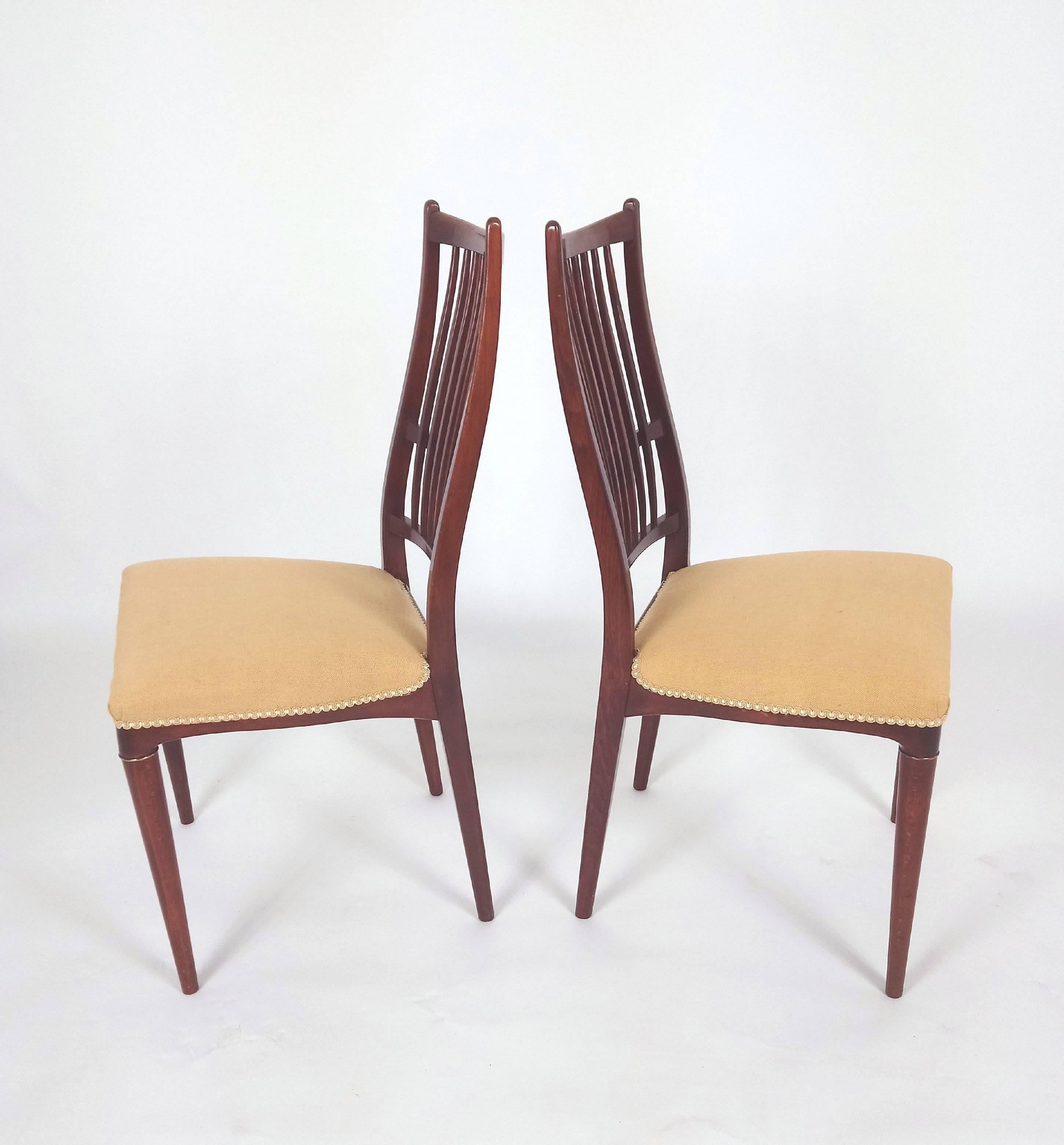 Pair of Mid-20th Century Swedish Beech Side Chairs In Excellent Condition In London, west Sussex