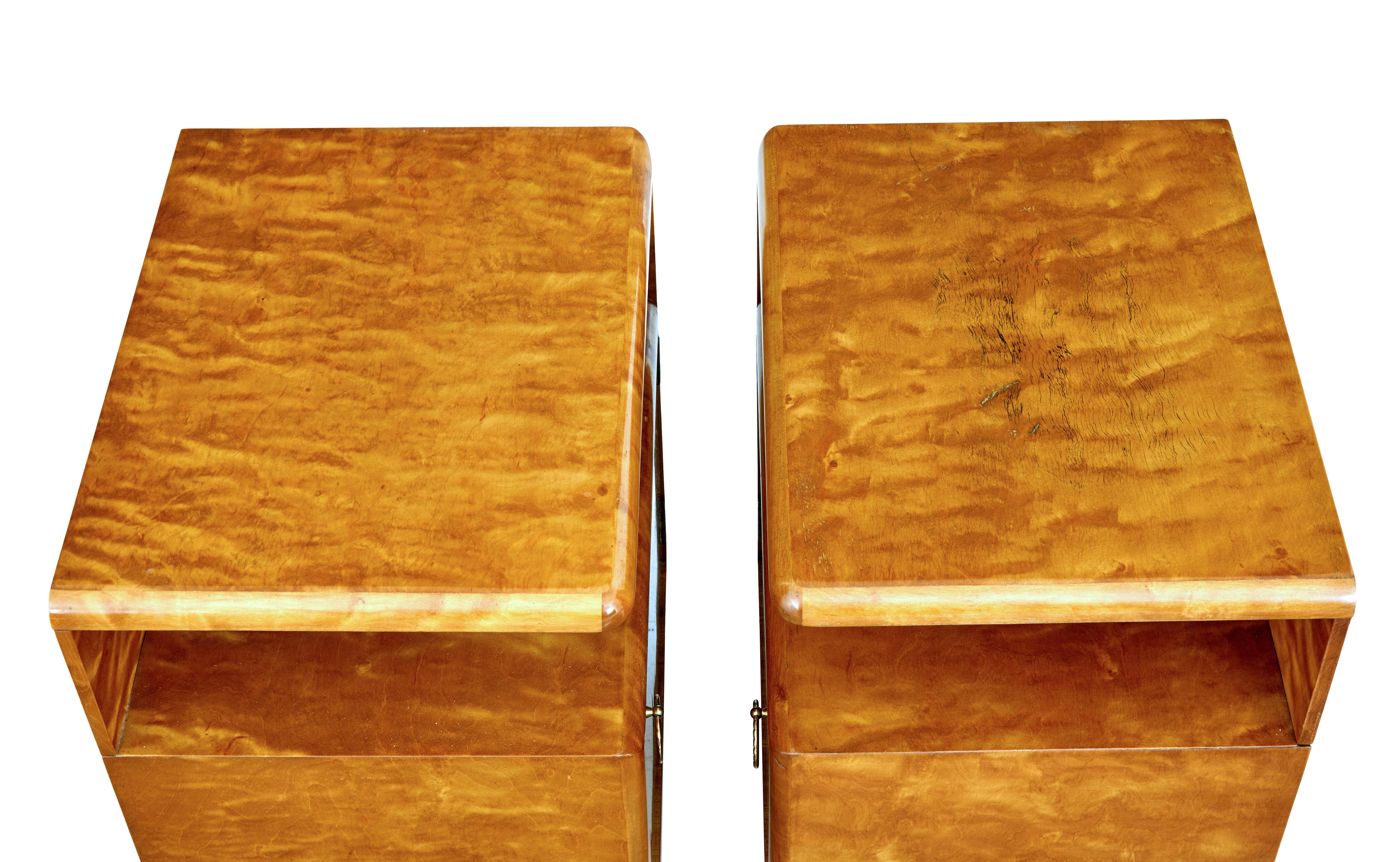 Pair of Mid-20th Century Swedish Birch Bedside Tables by Mobel AB Altorp 1