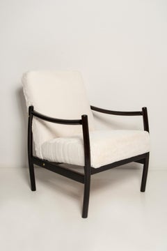 Pair of Mid-20th Century Vintage Armchairs, White Faux Rabbit Fur, Europe, 1960s