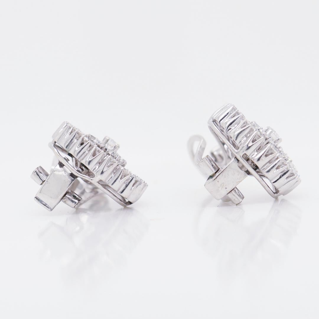 Pair of Mid-Century 18k White Gold & Diamond Spiral Clip Earrings For Sale 8