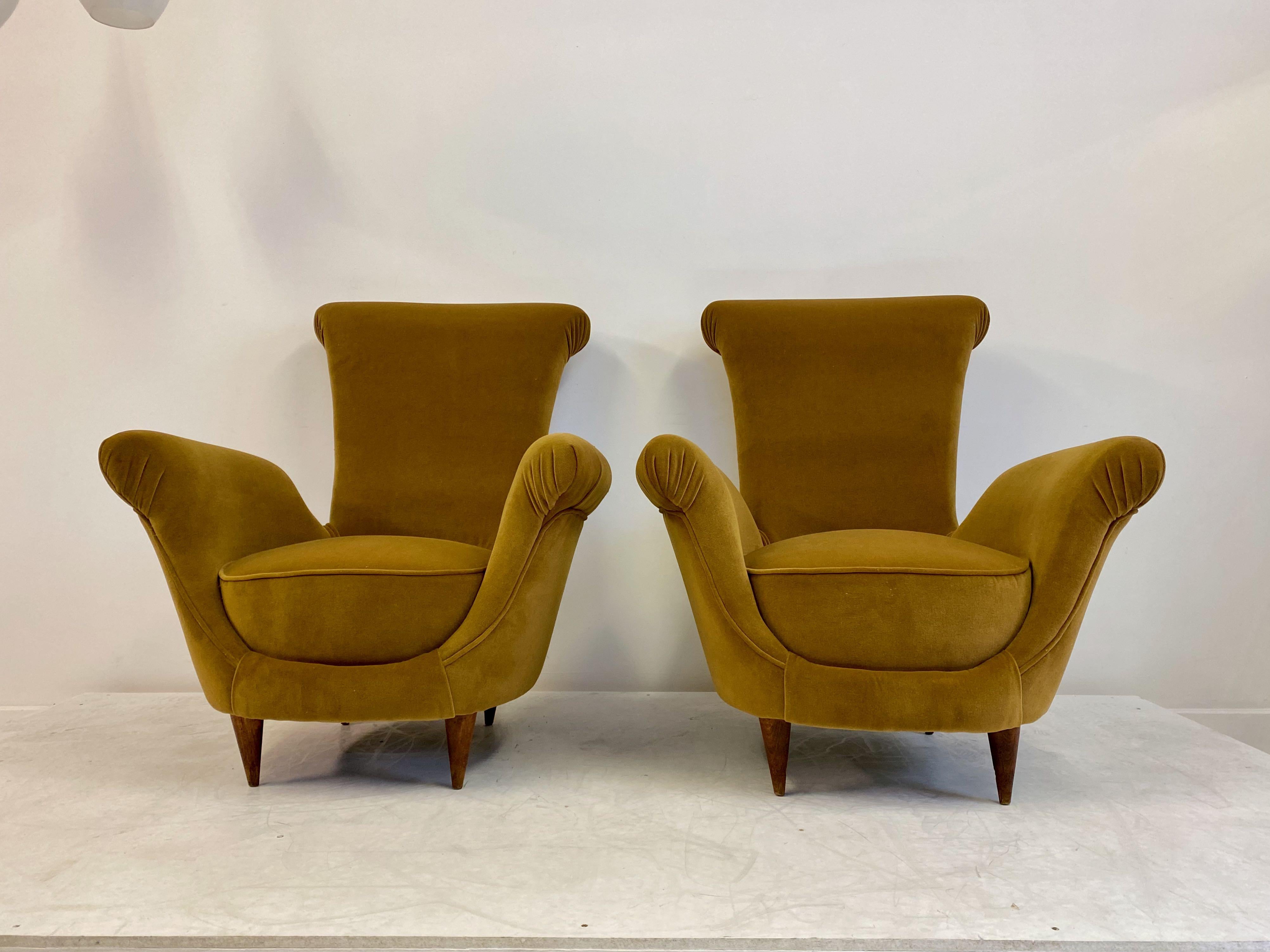 Pair of Midcentury 1950s Italian Armchairs in Mustard Velvet 5