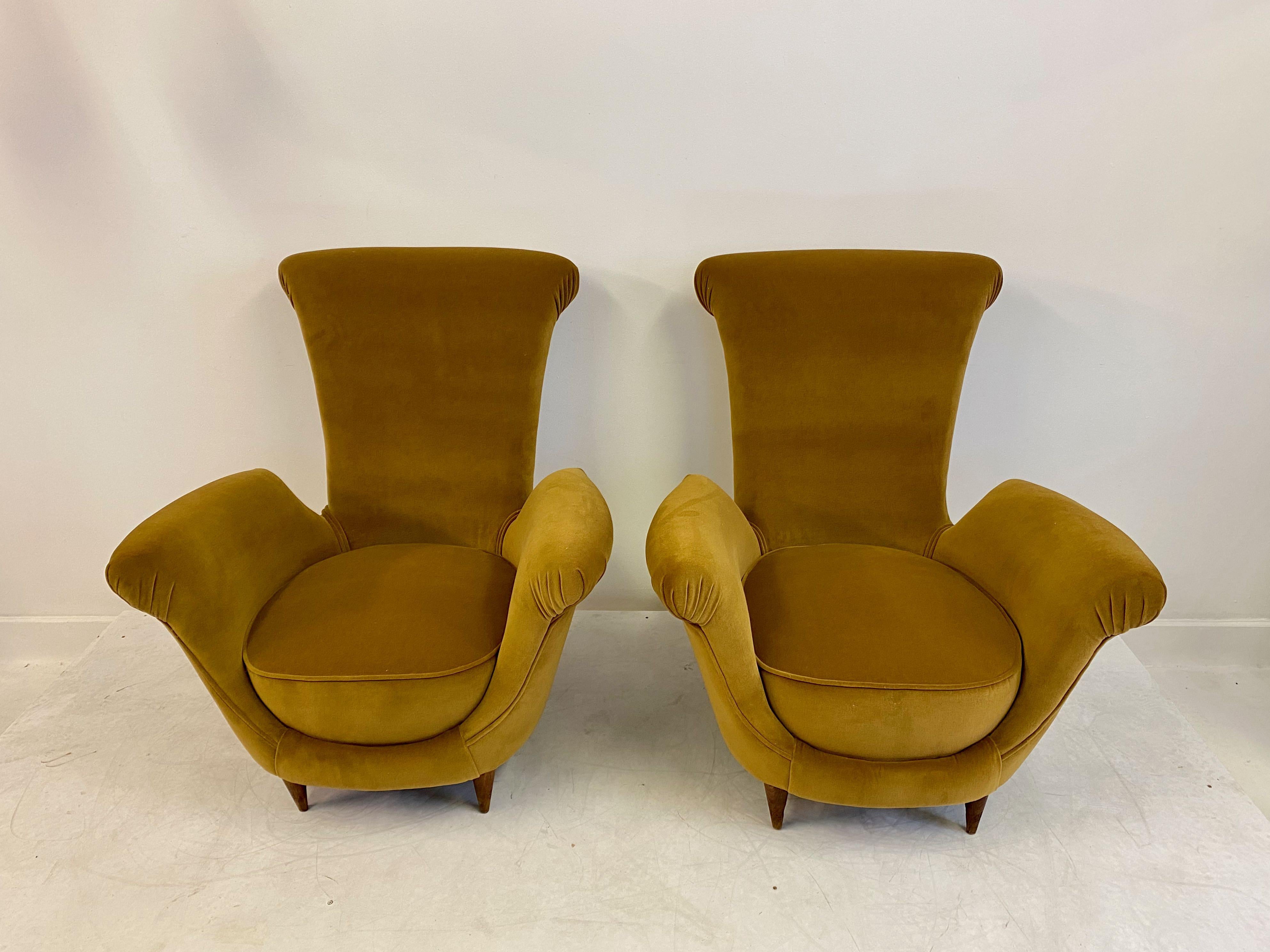 Pair of Midcentury 1950s Italian Armchairs in Mustard Velvet 4