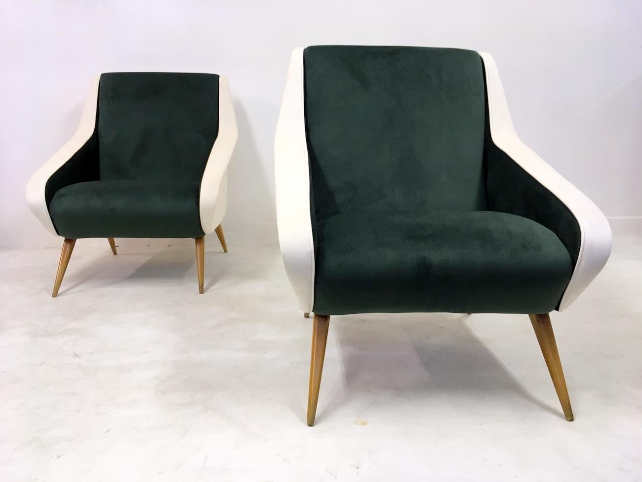 Pair of Midcentury 1950s Italian Velvet Armchairs in Green and White 2