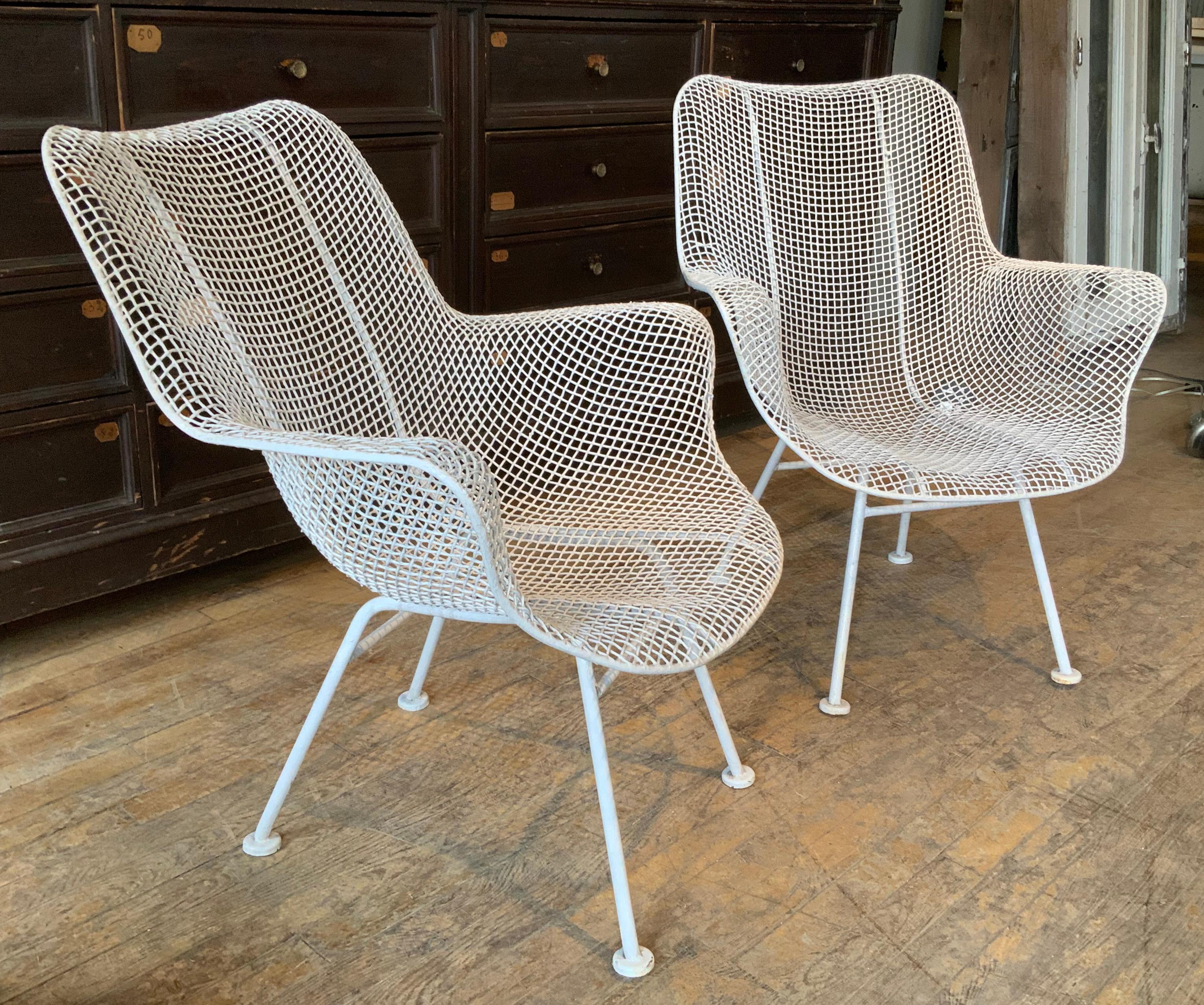 Mid-Century Modern Pair of Midcentury 1950s Sculptura Lounge Chairs by Russell Woodard For Sale